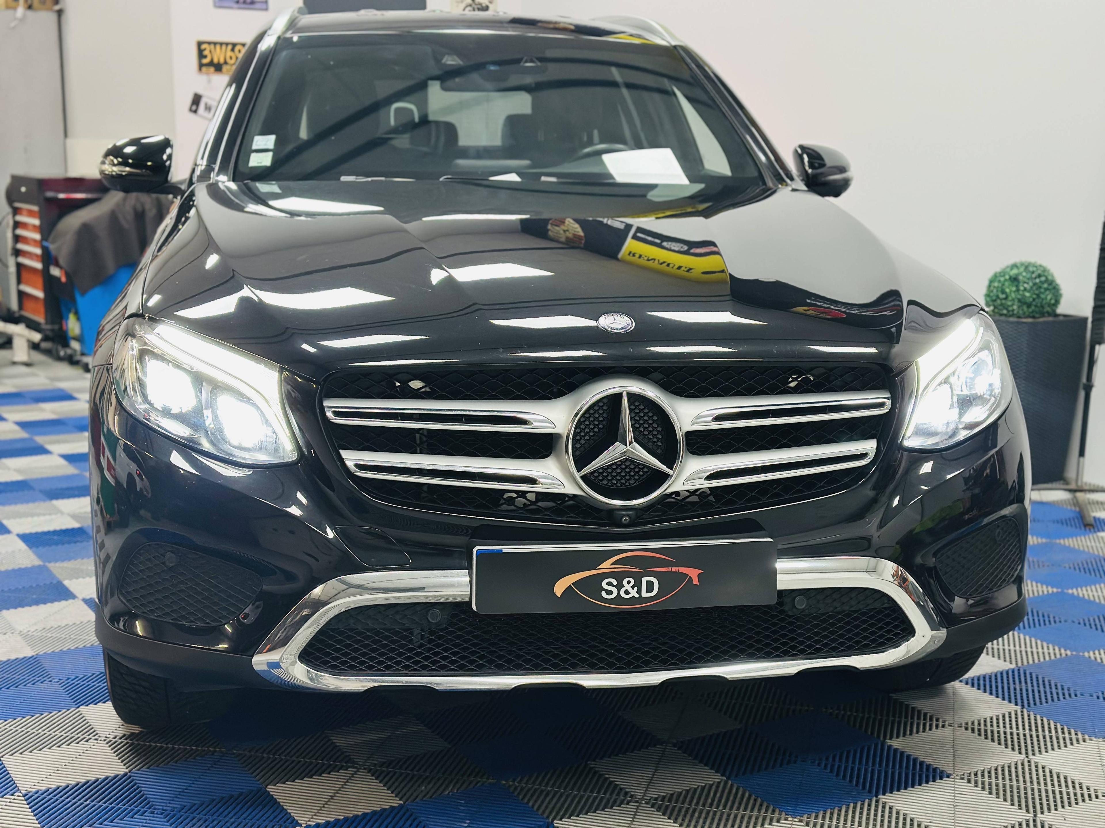 MERCEDES-BENZ GLC