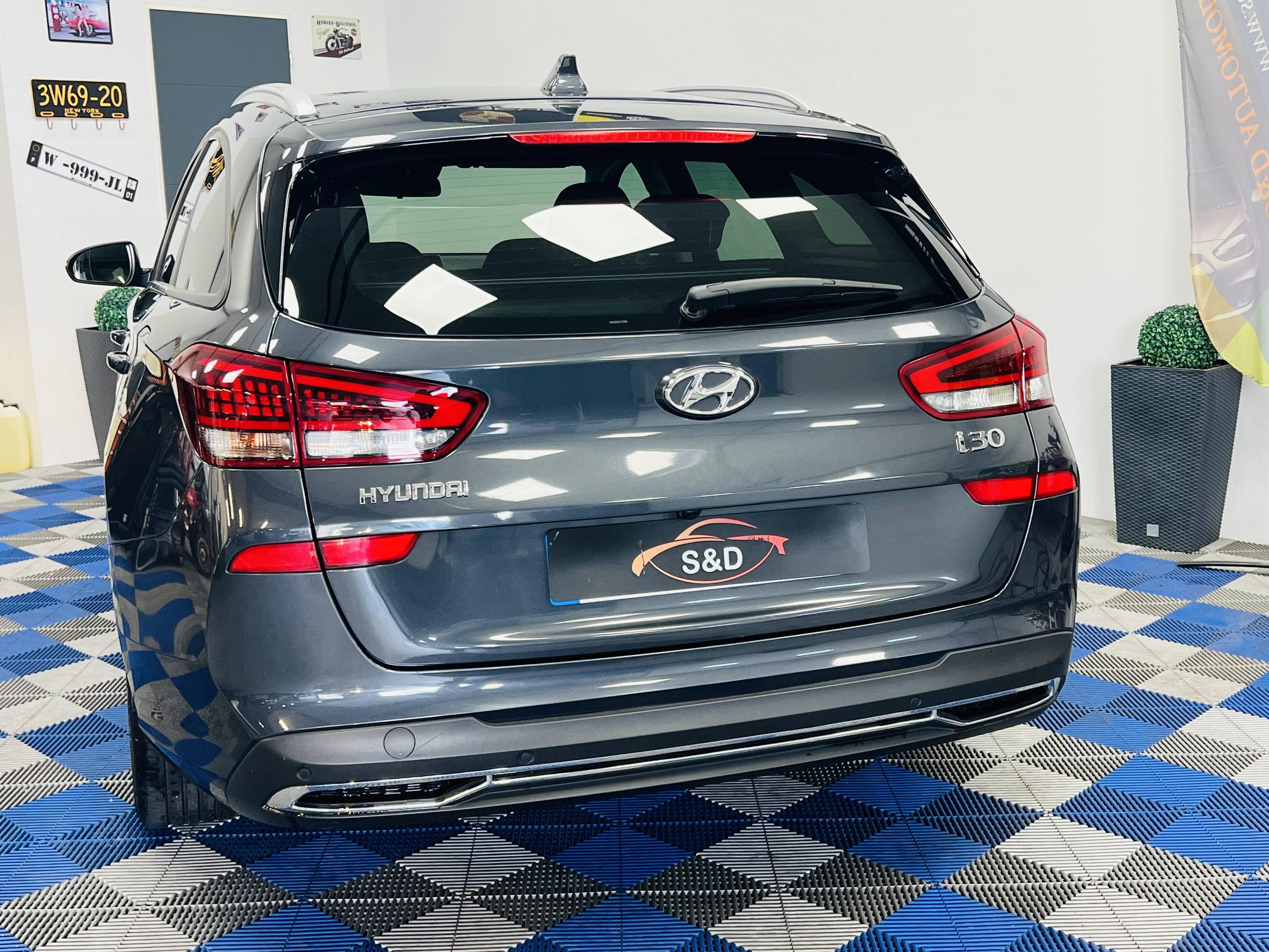 HYUNDAI I30
