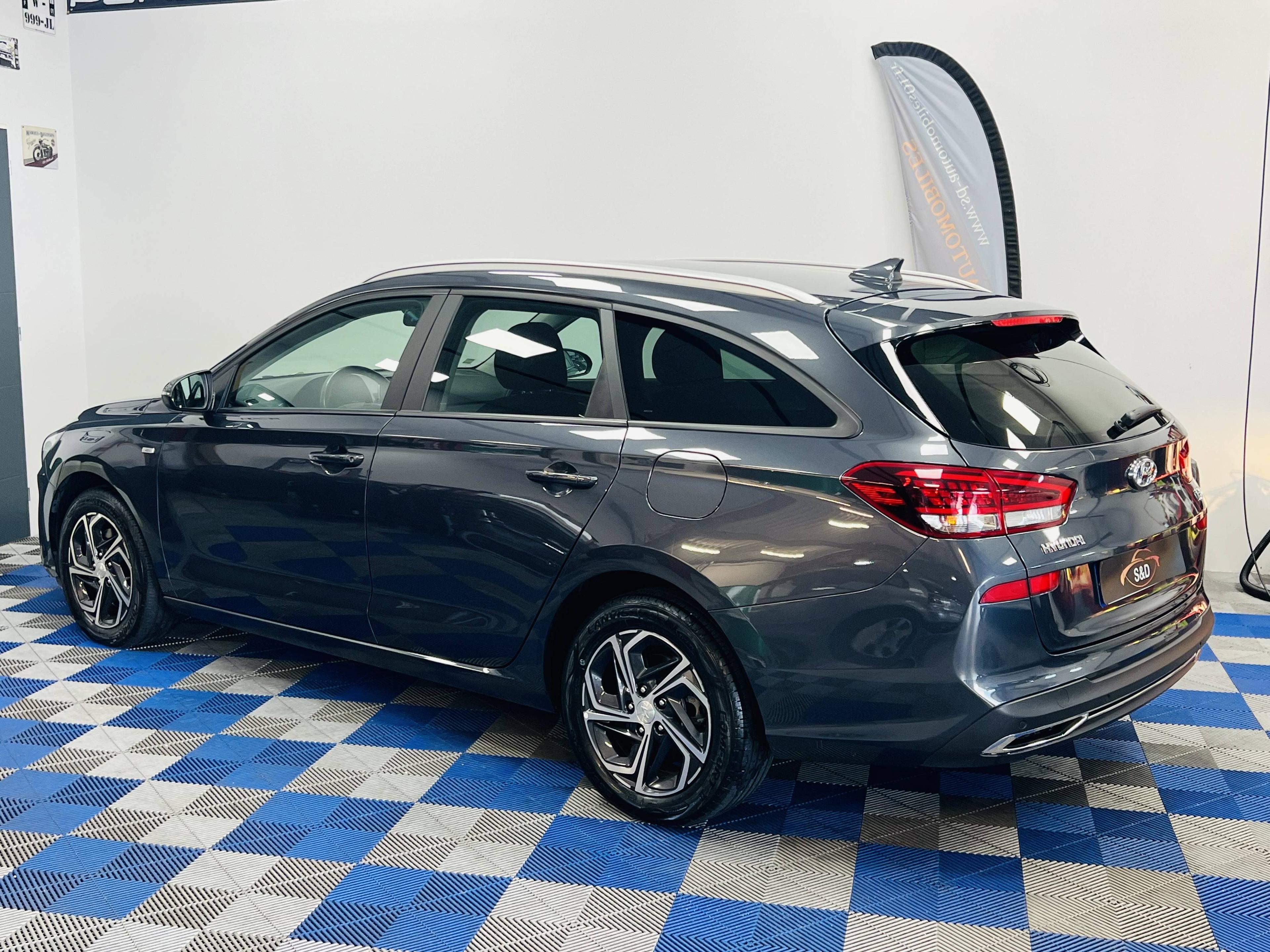 HYUNDAI I30