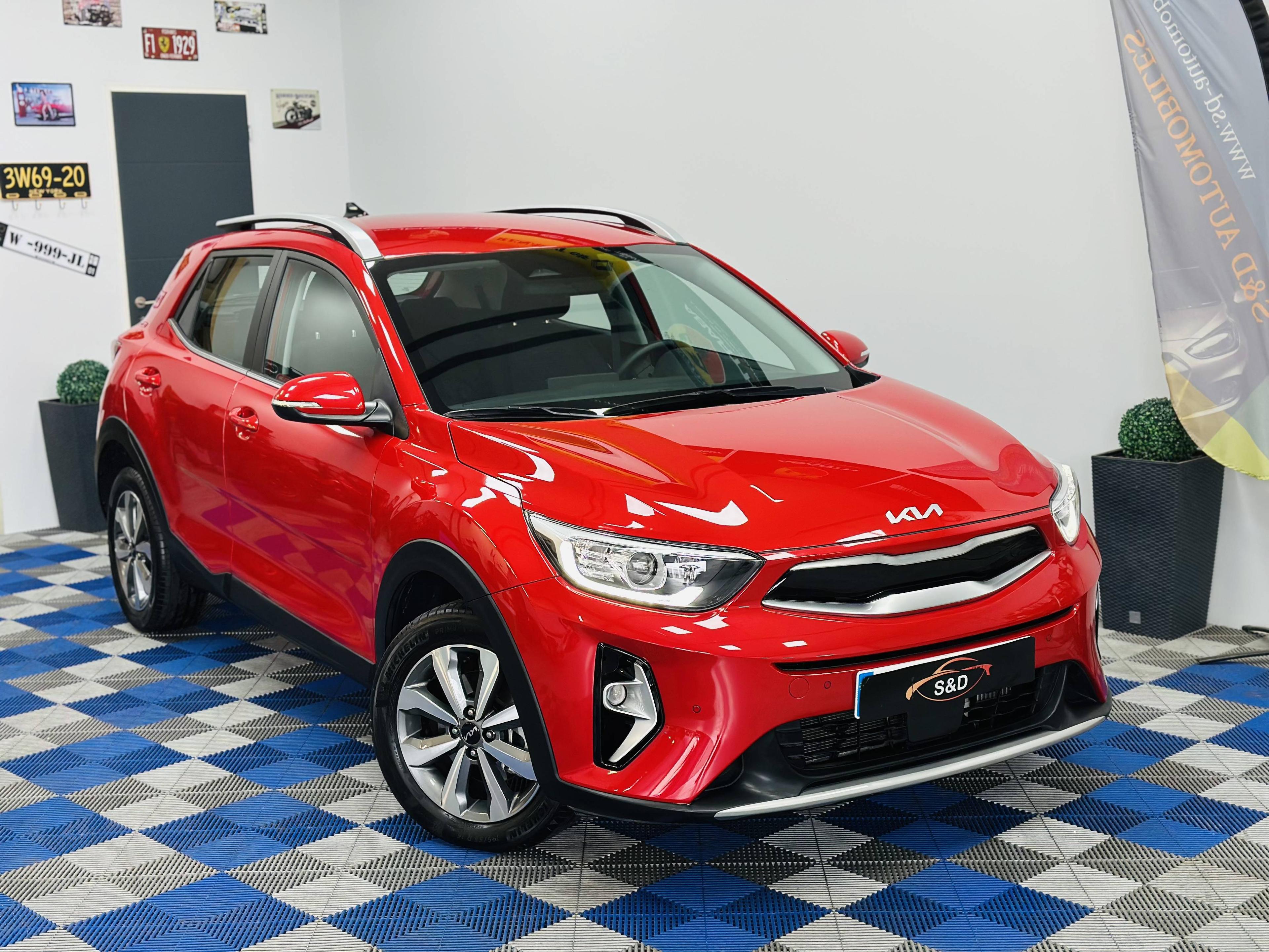 KIA STONIC