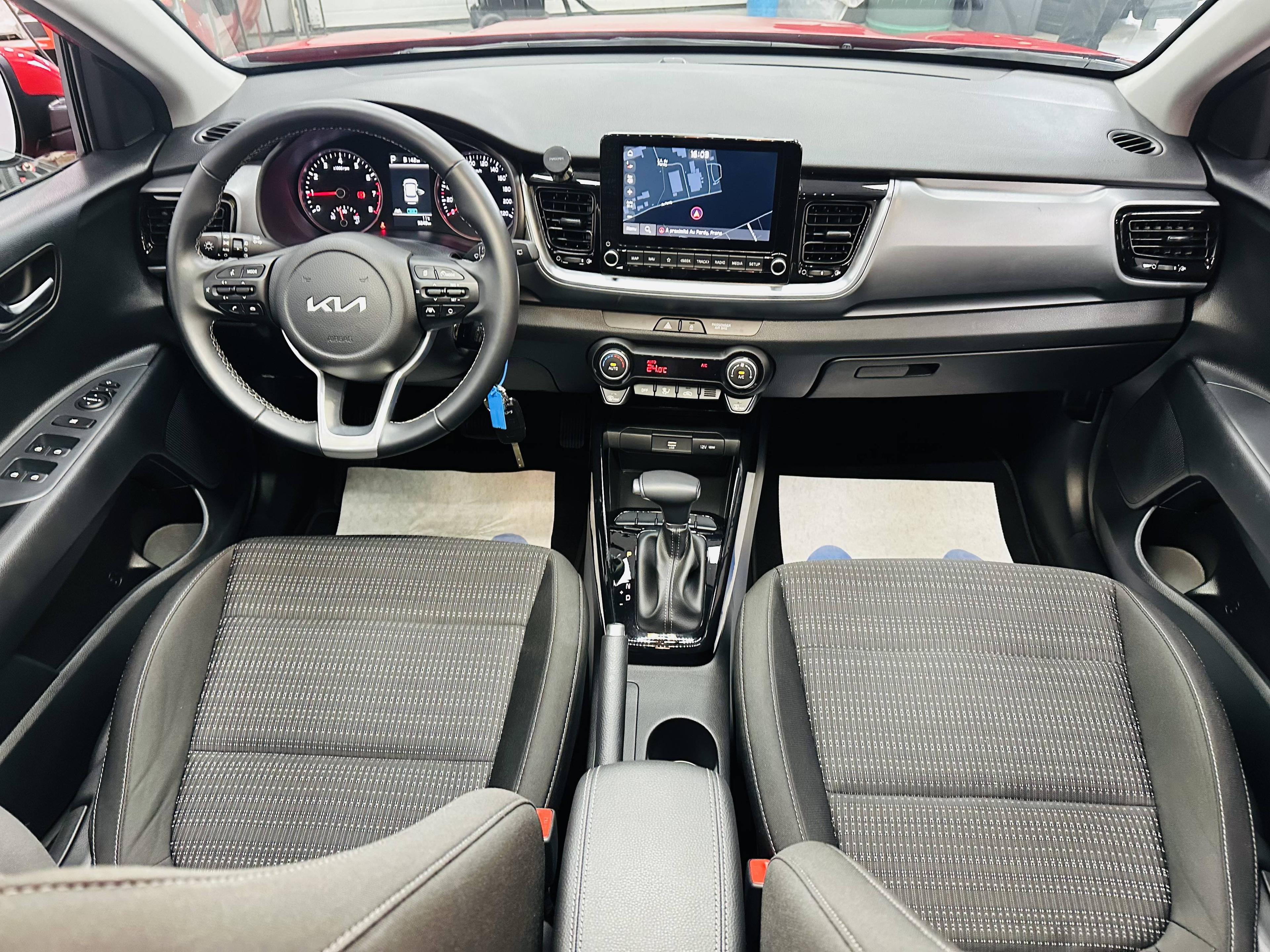 KIA STONIC