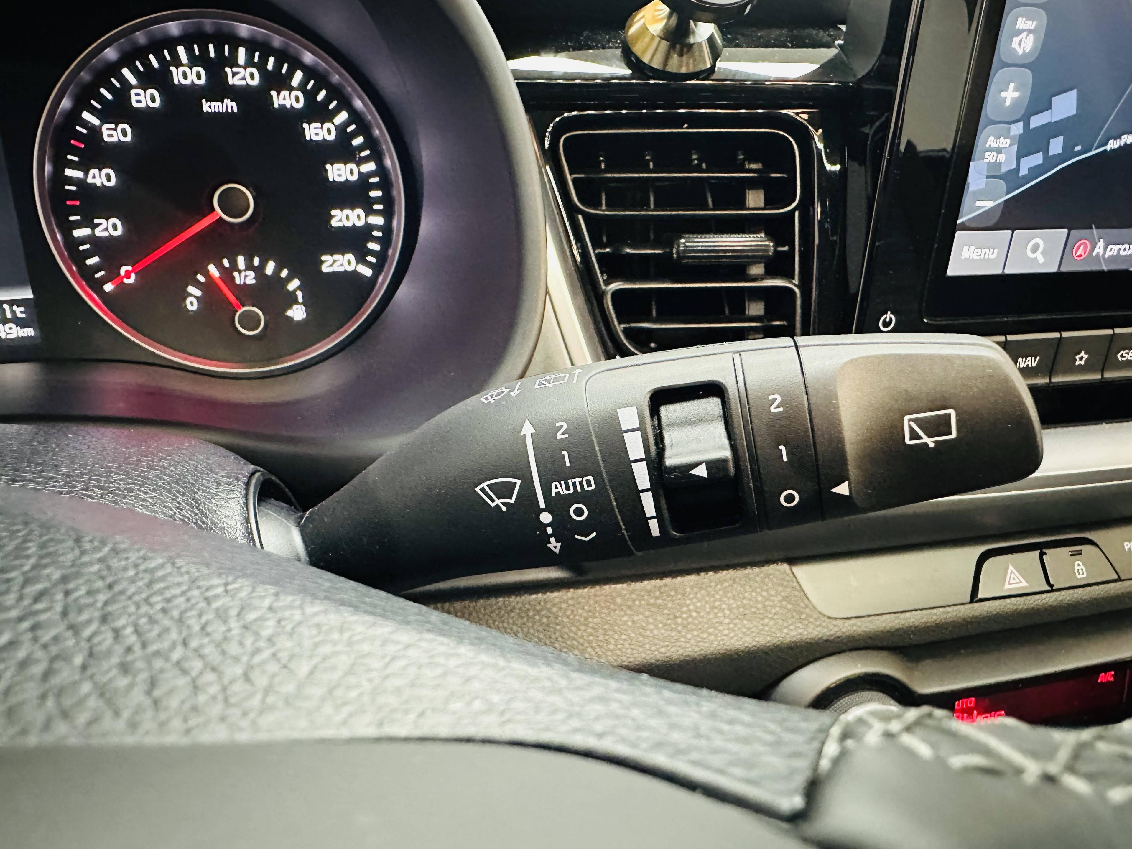 KIA STONIC