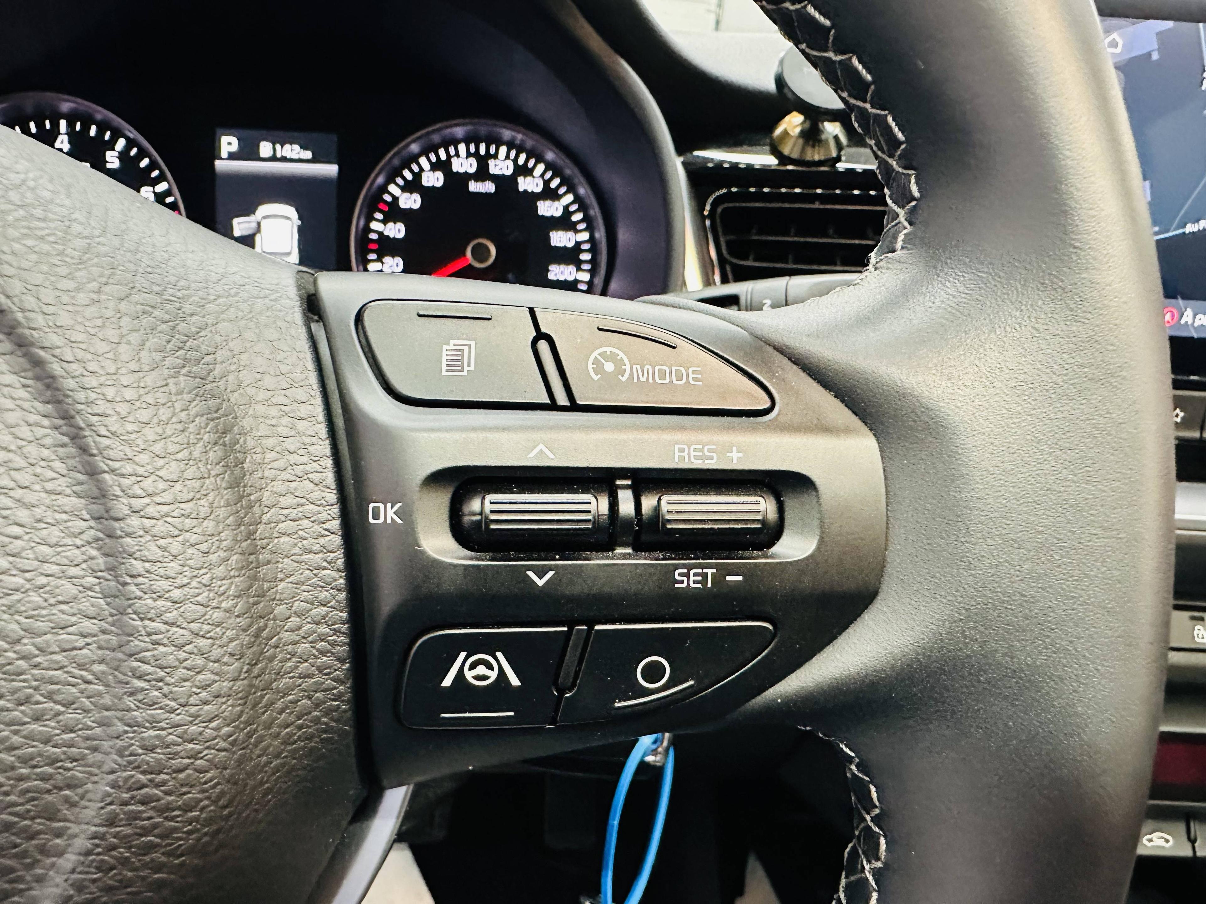 KIA STONIC