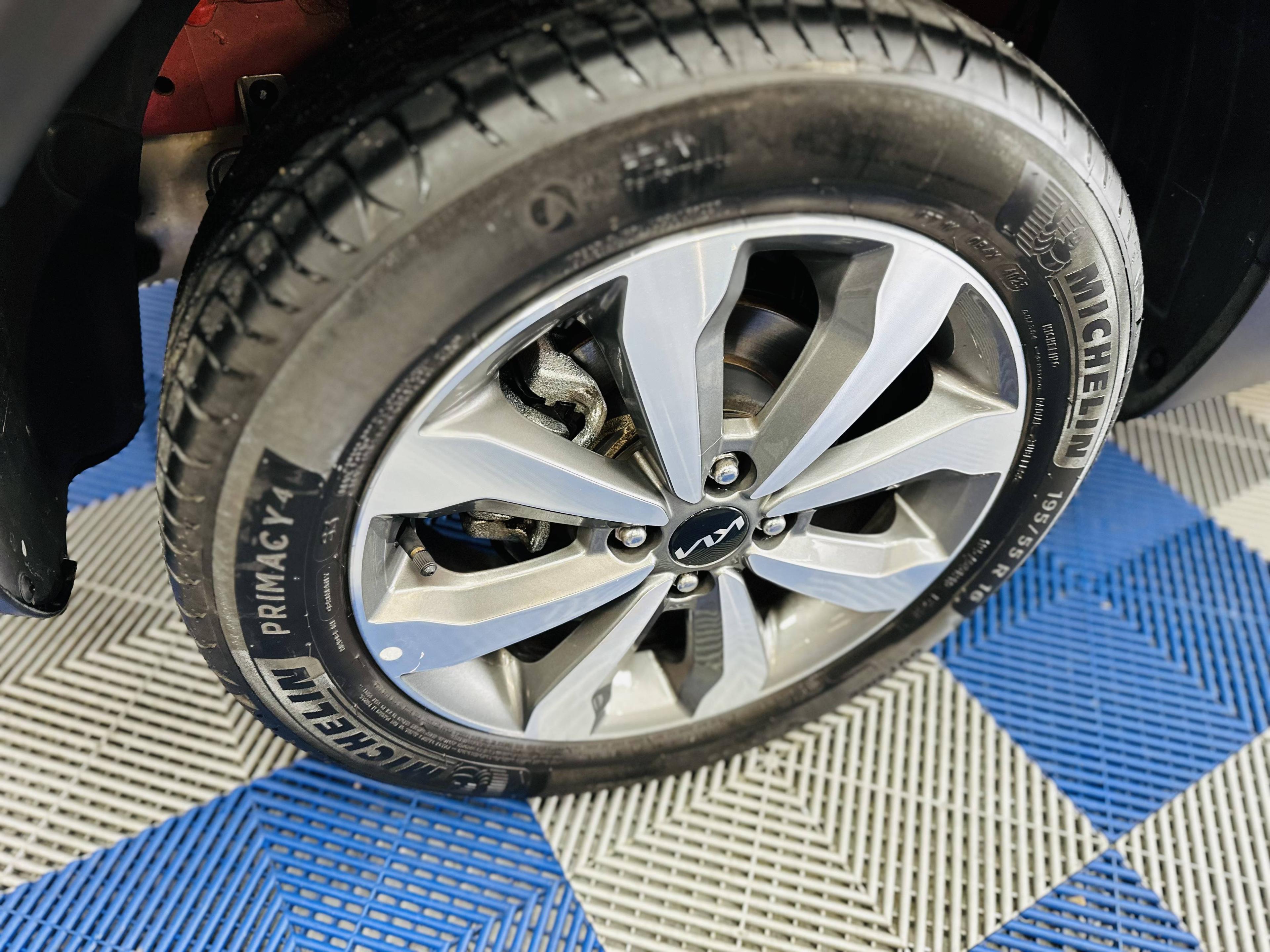 KIA STONIC