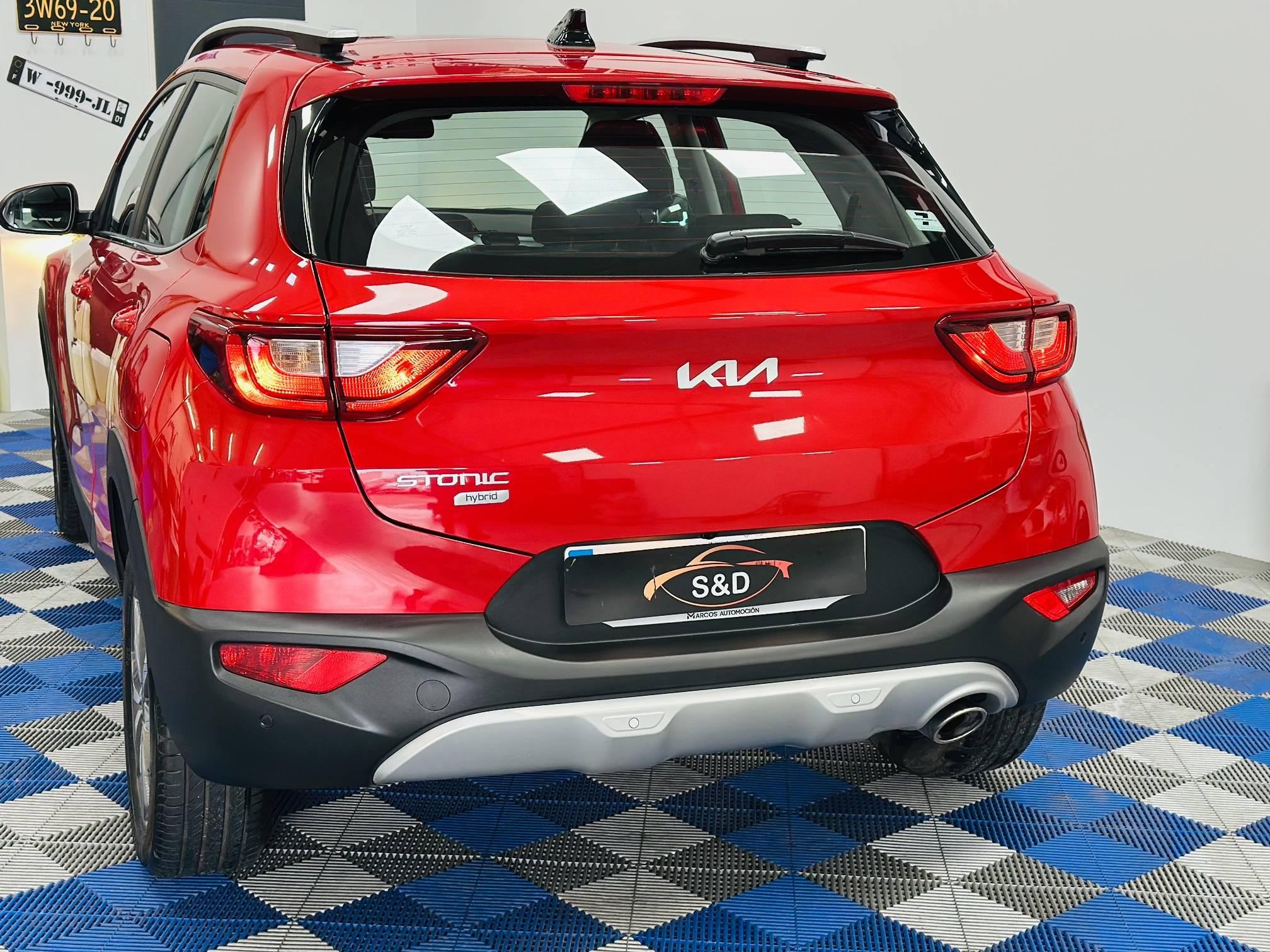 KIA STONIC