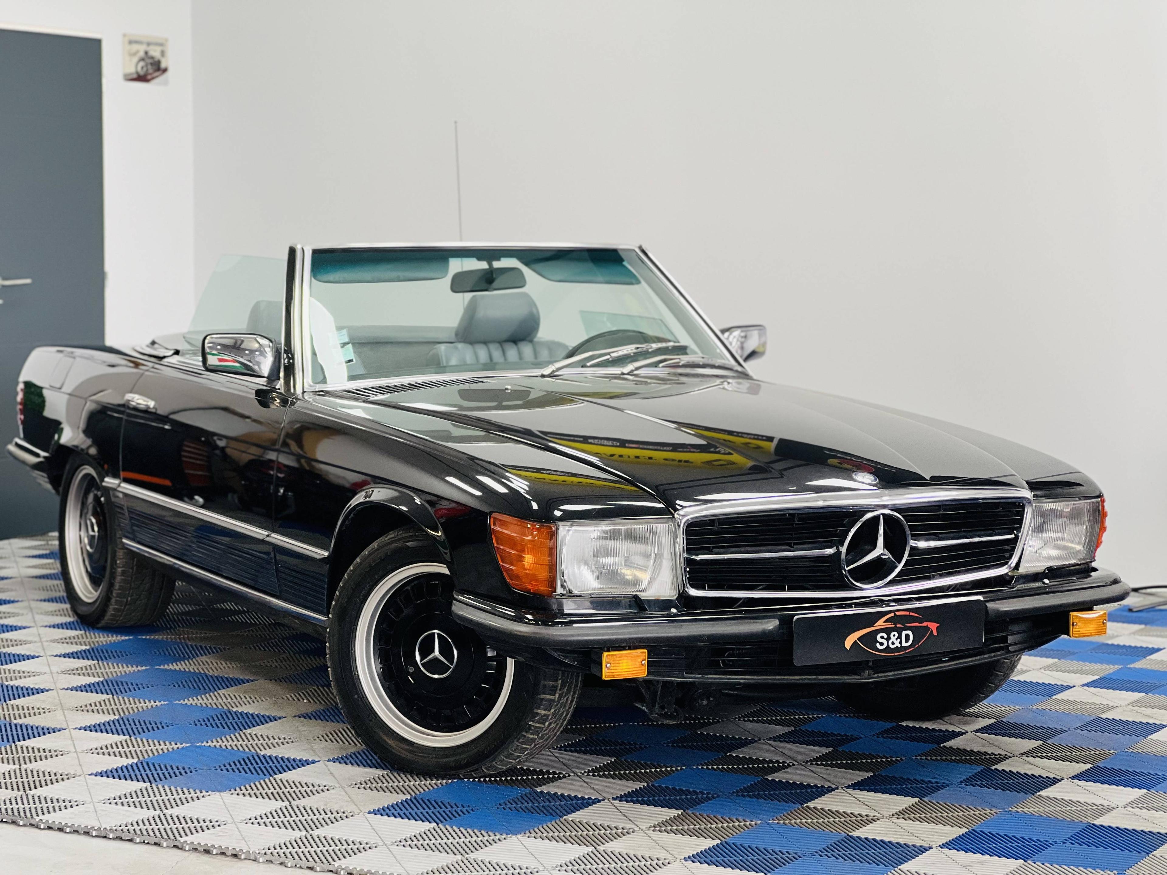 MERCEDES-BENZ 