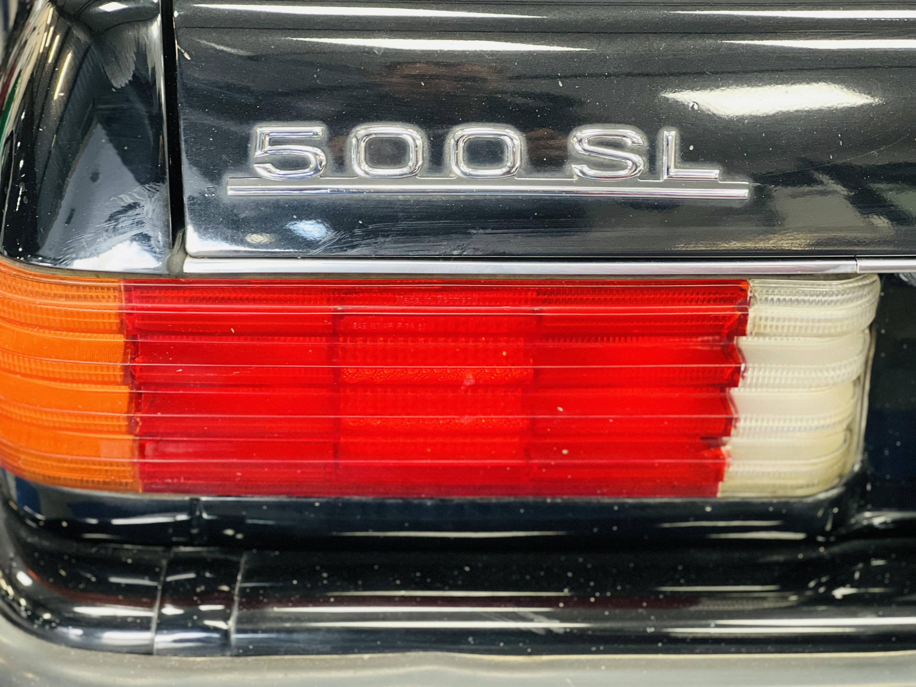 MERCEDES-BENZ 