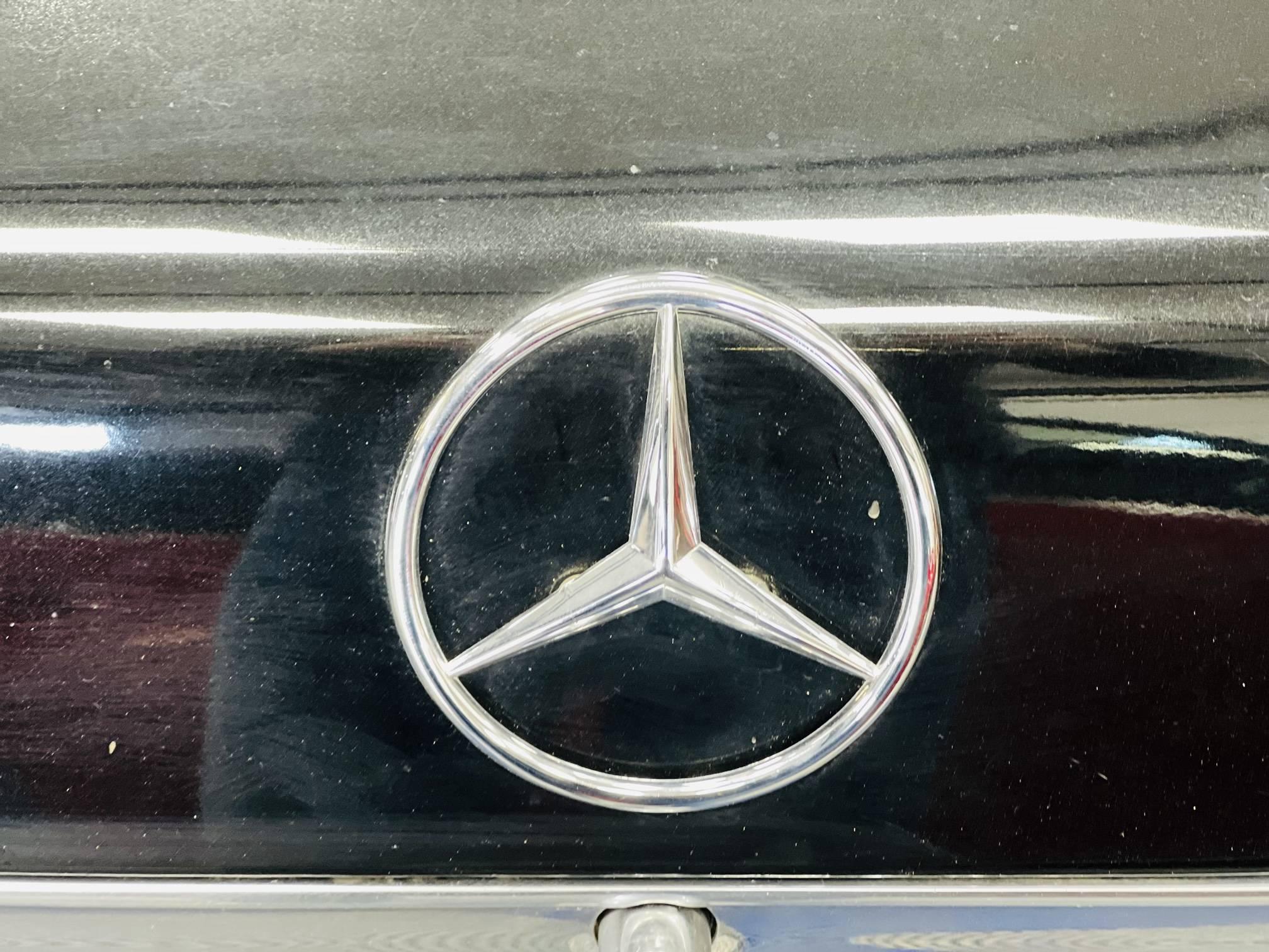 MERCEDES-BENZ 