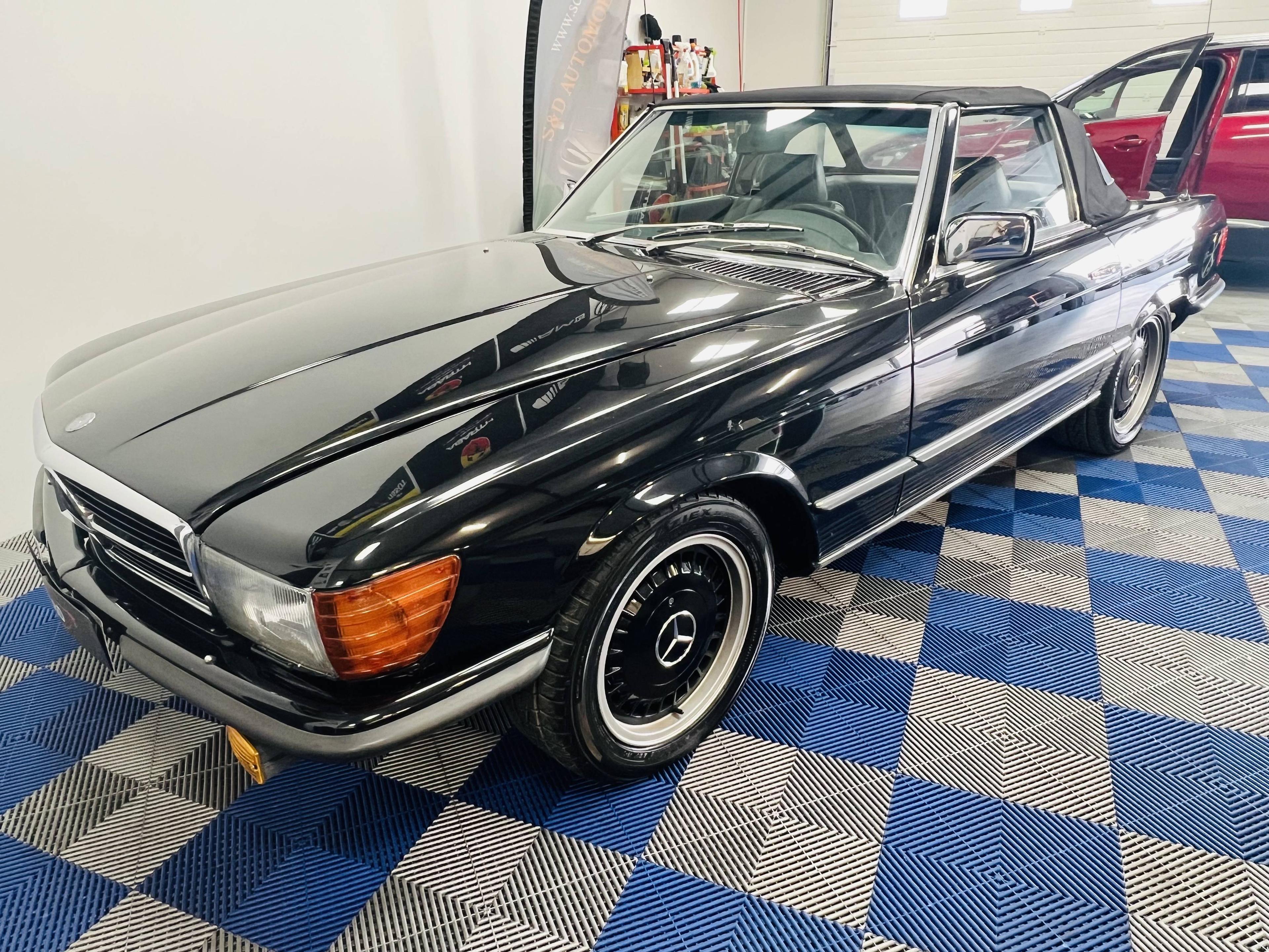 MERCEDES-BENZ 