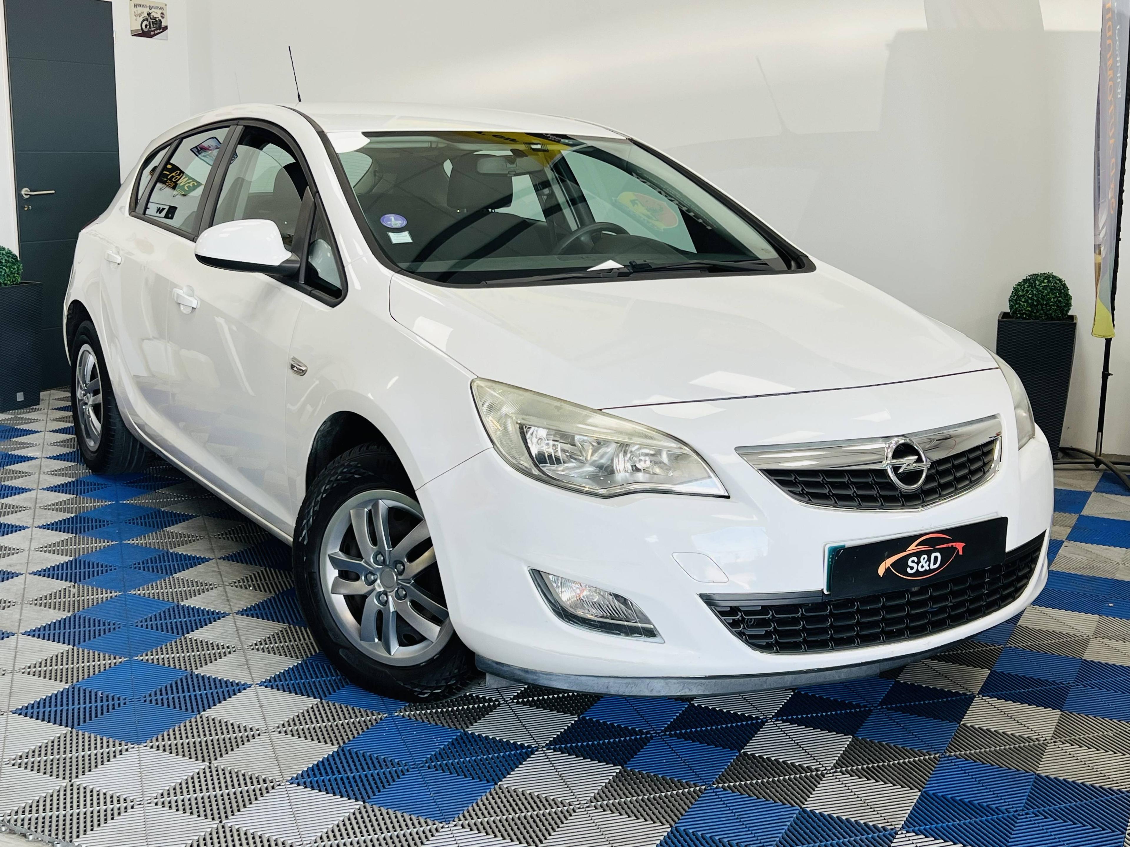 OPEL ASTRA