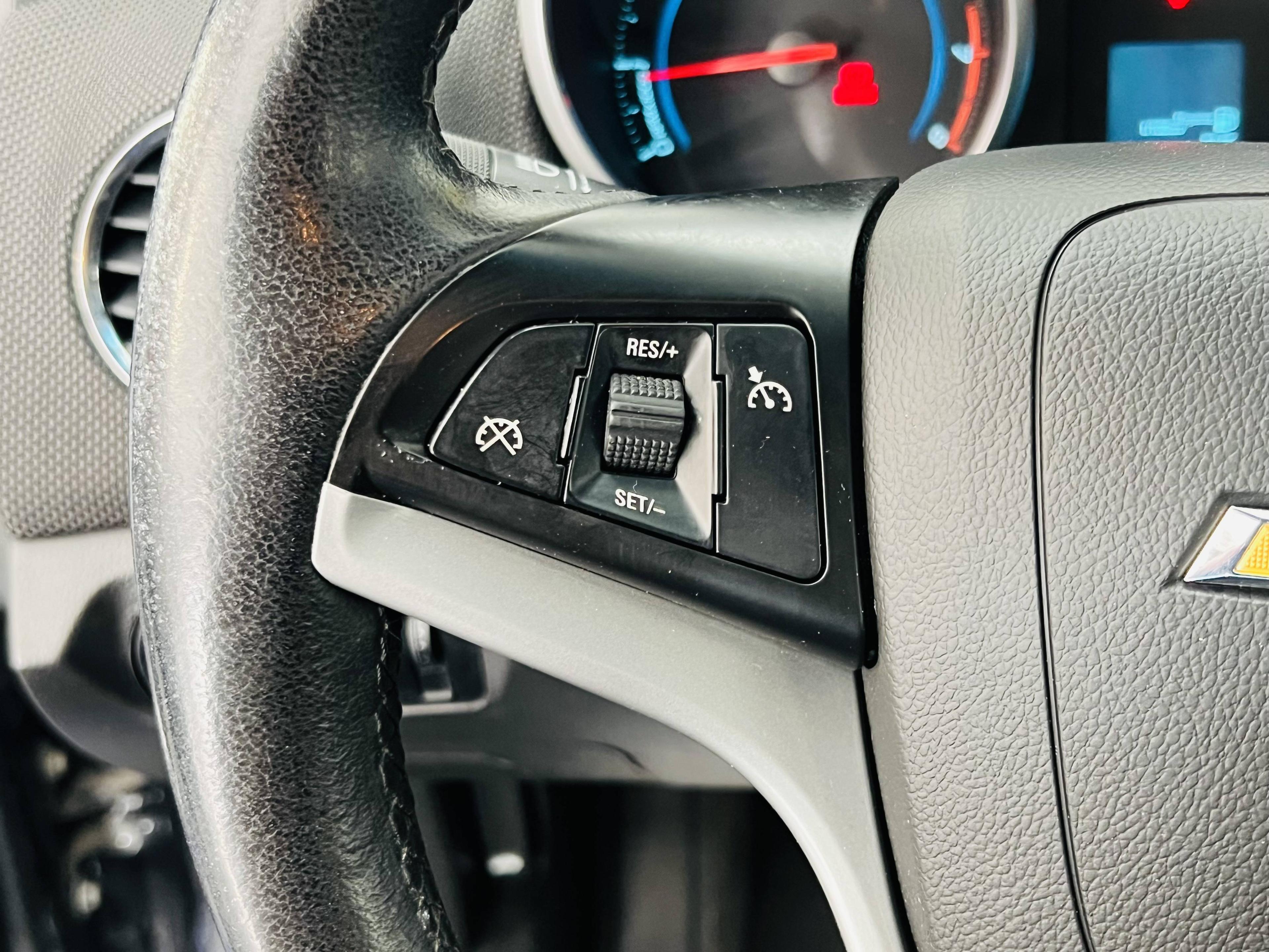 CHEVROLET CRUZE
