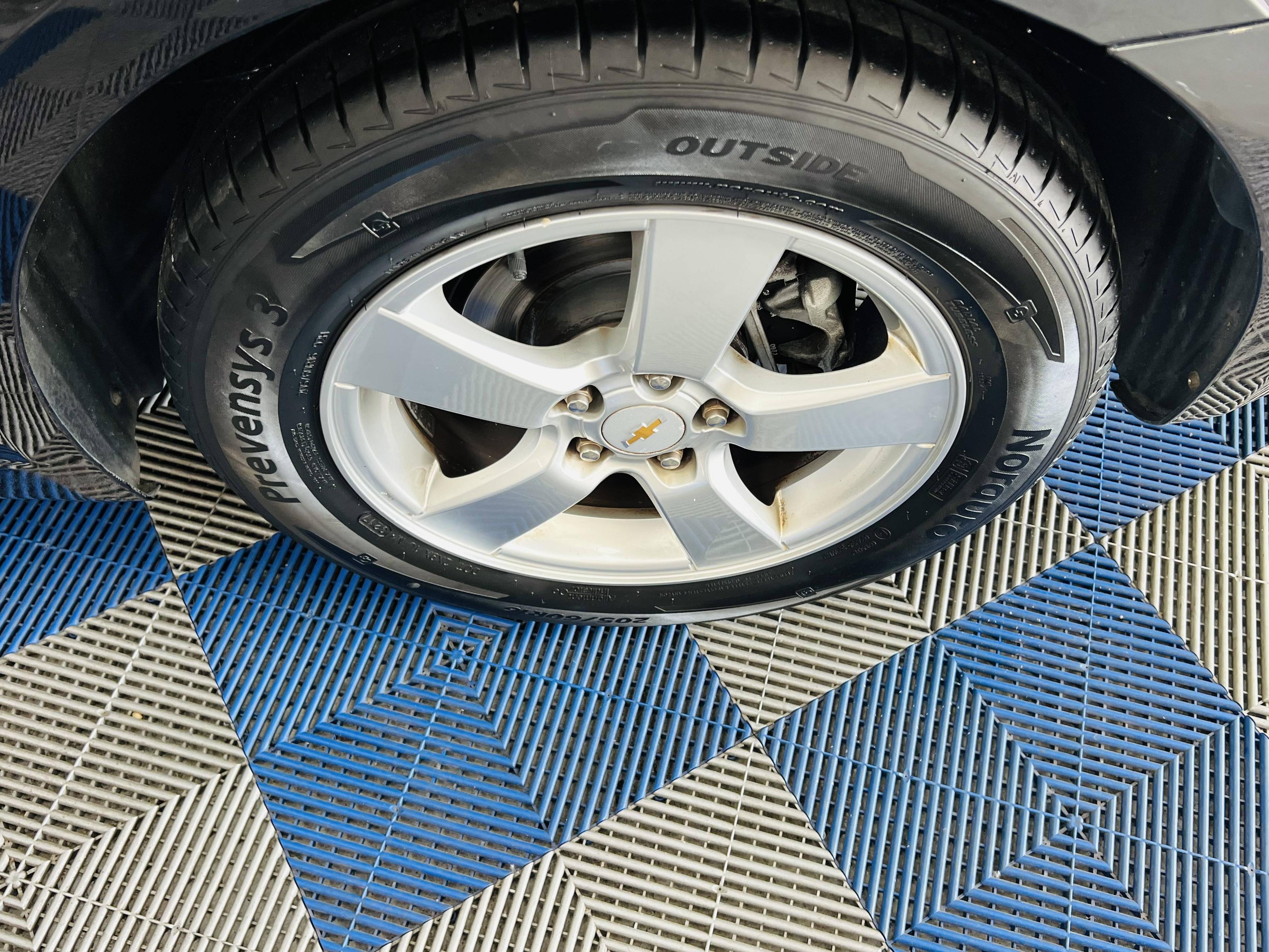 CHEVROLET CRUZE