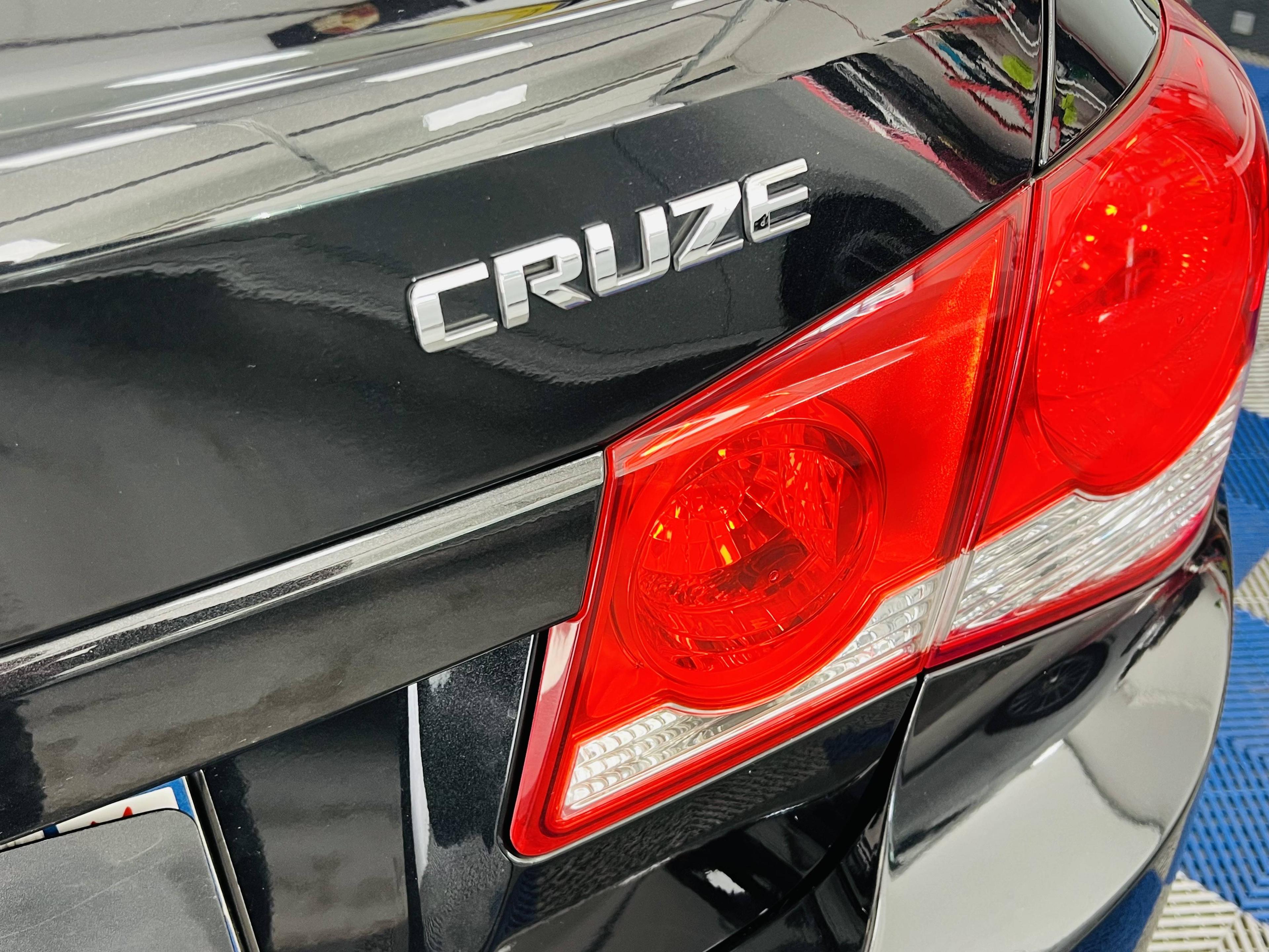 CHEVROLET CRUZE