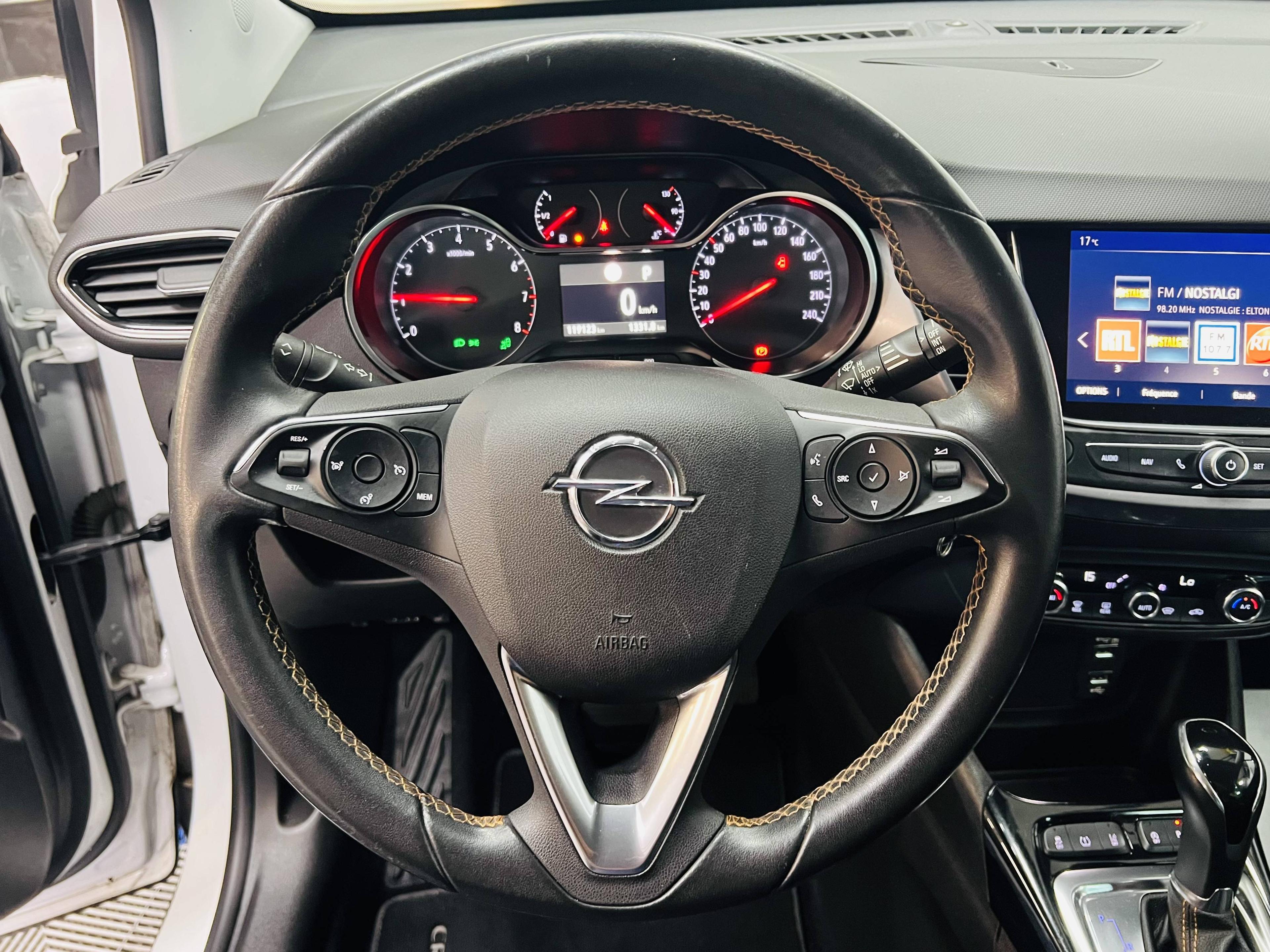 OPEL CROSSLAND X