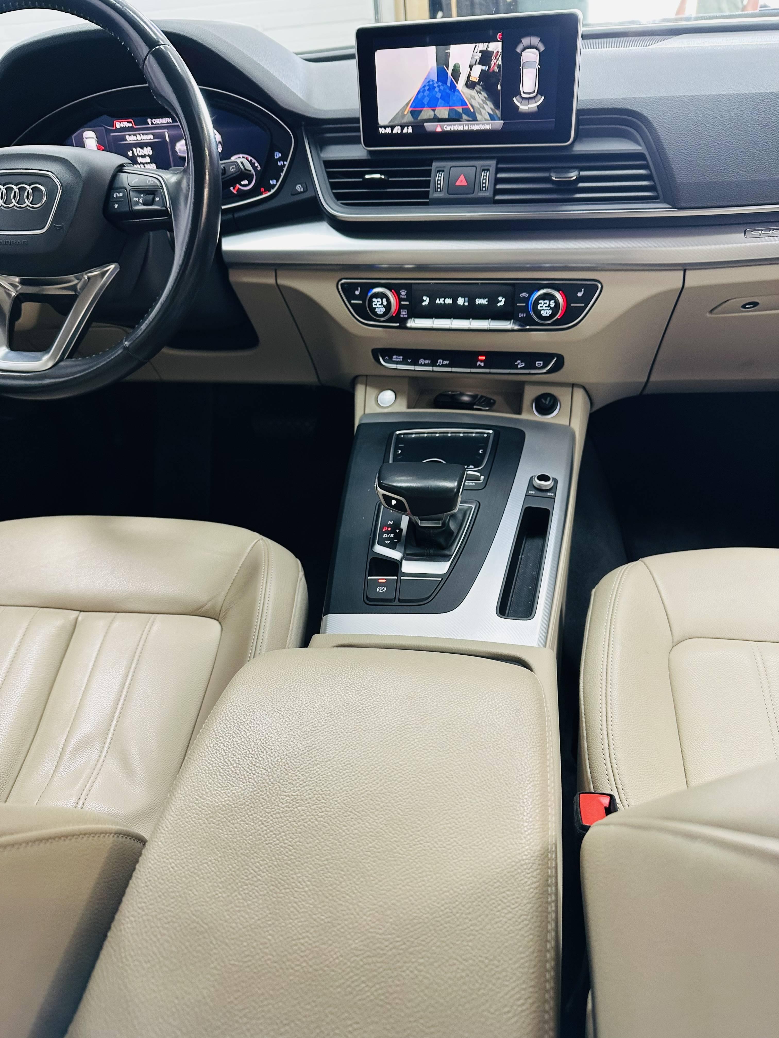 AUDI Q5