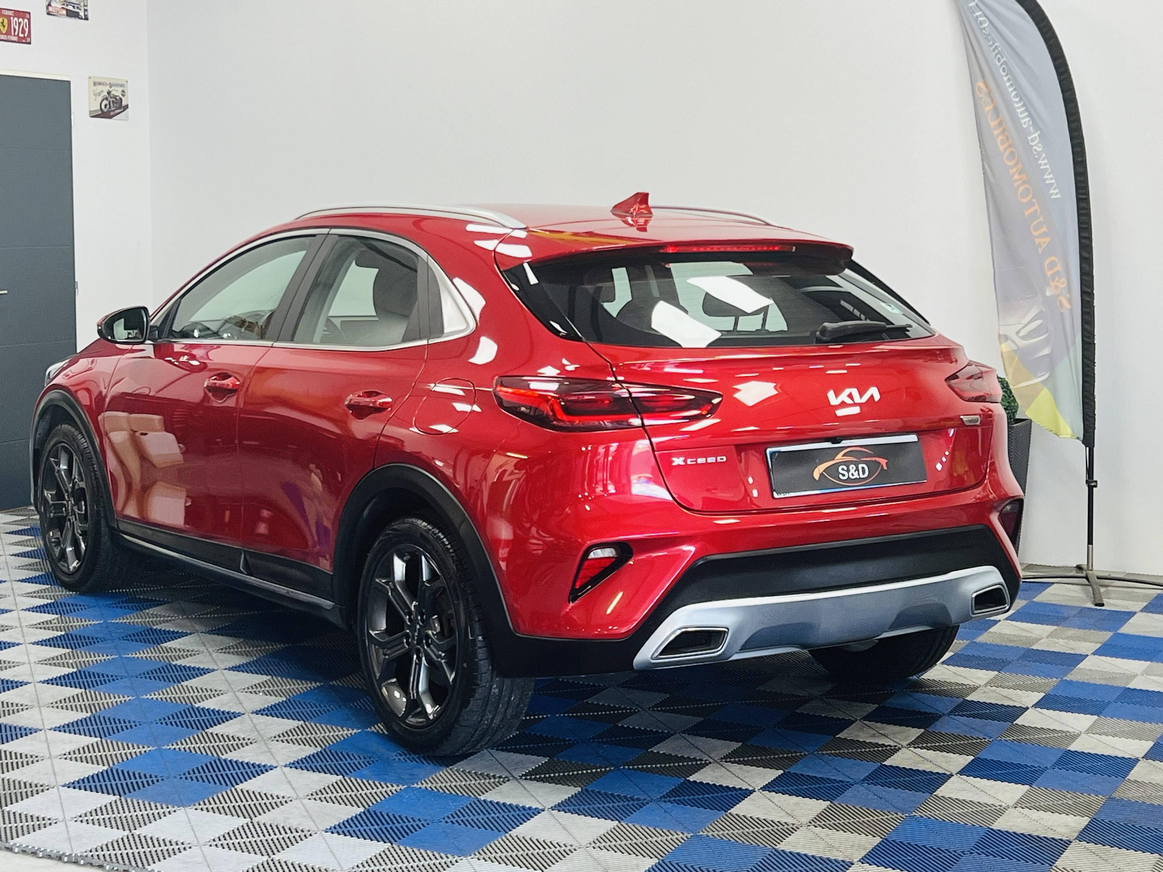 KIA X-CEED