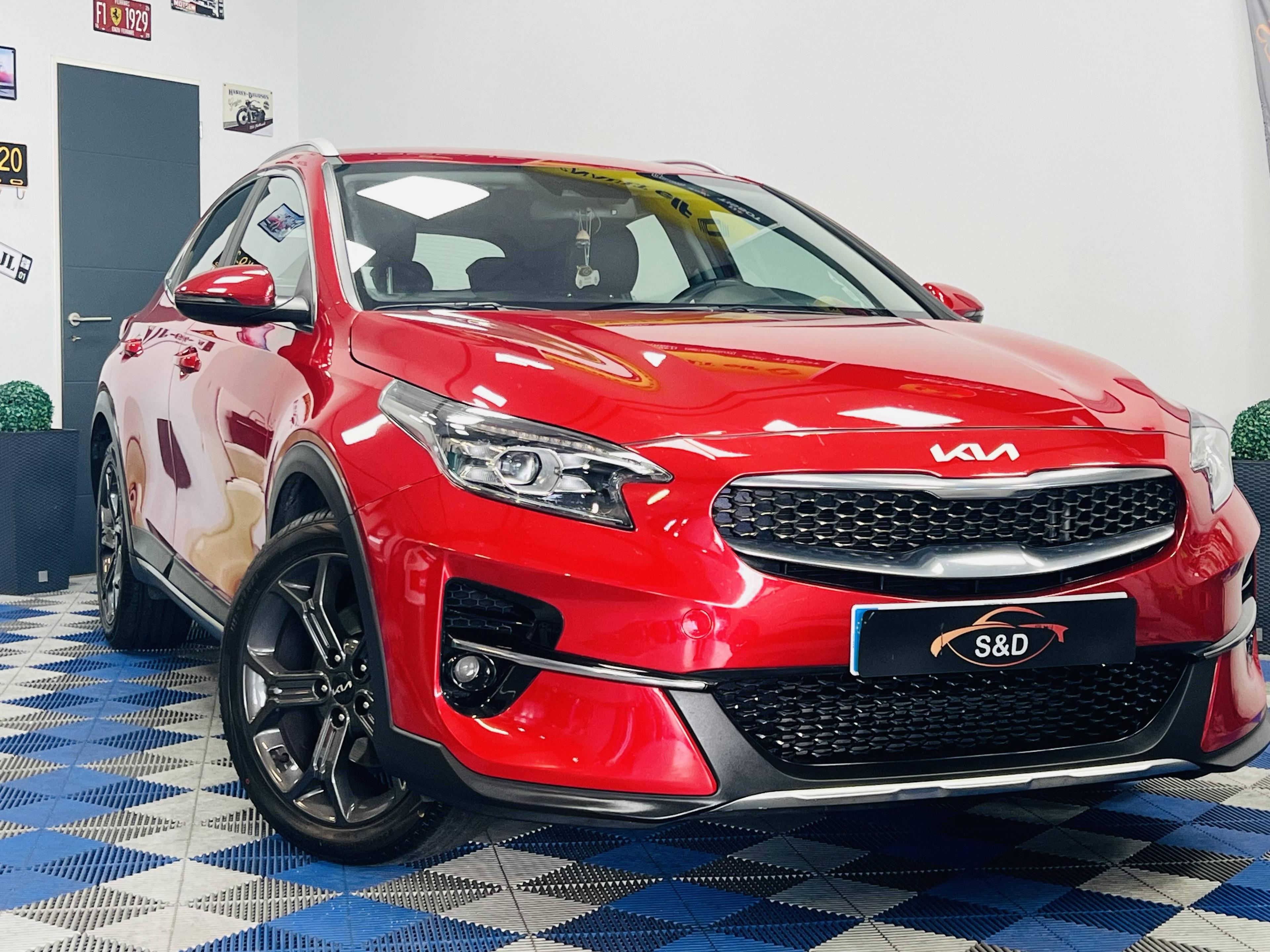 KIA X-CEED