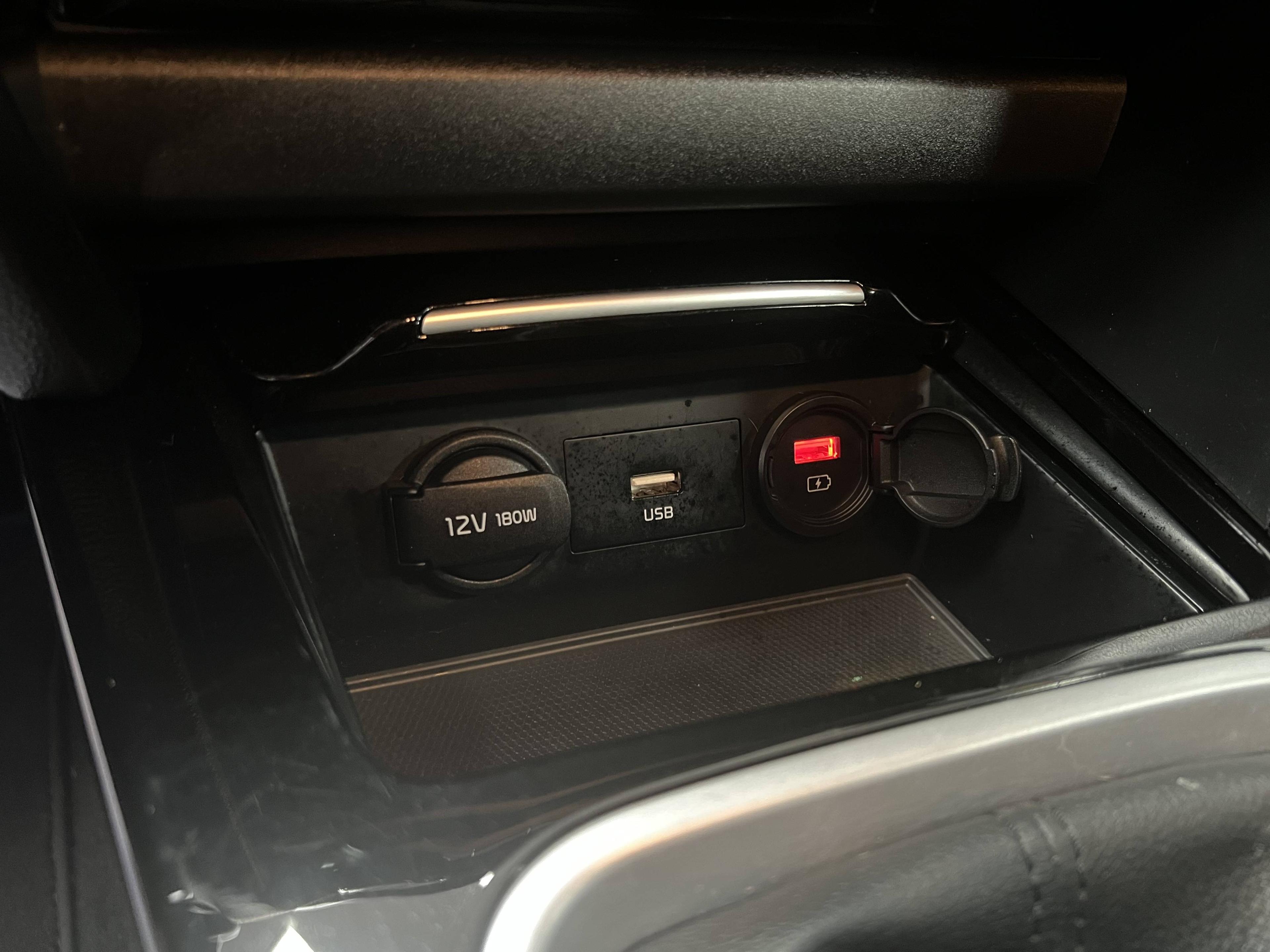 KIA X-CEED