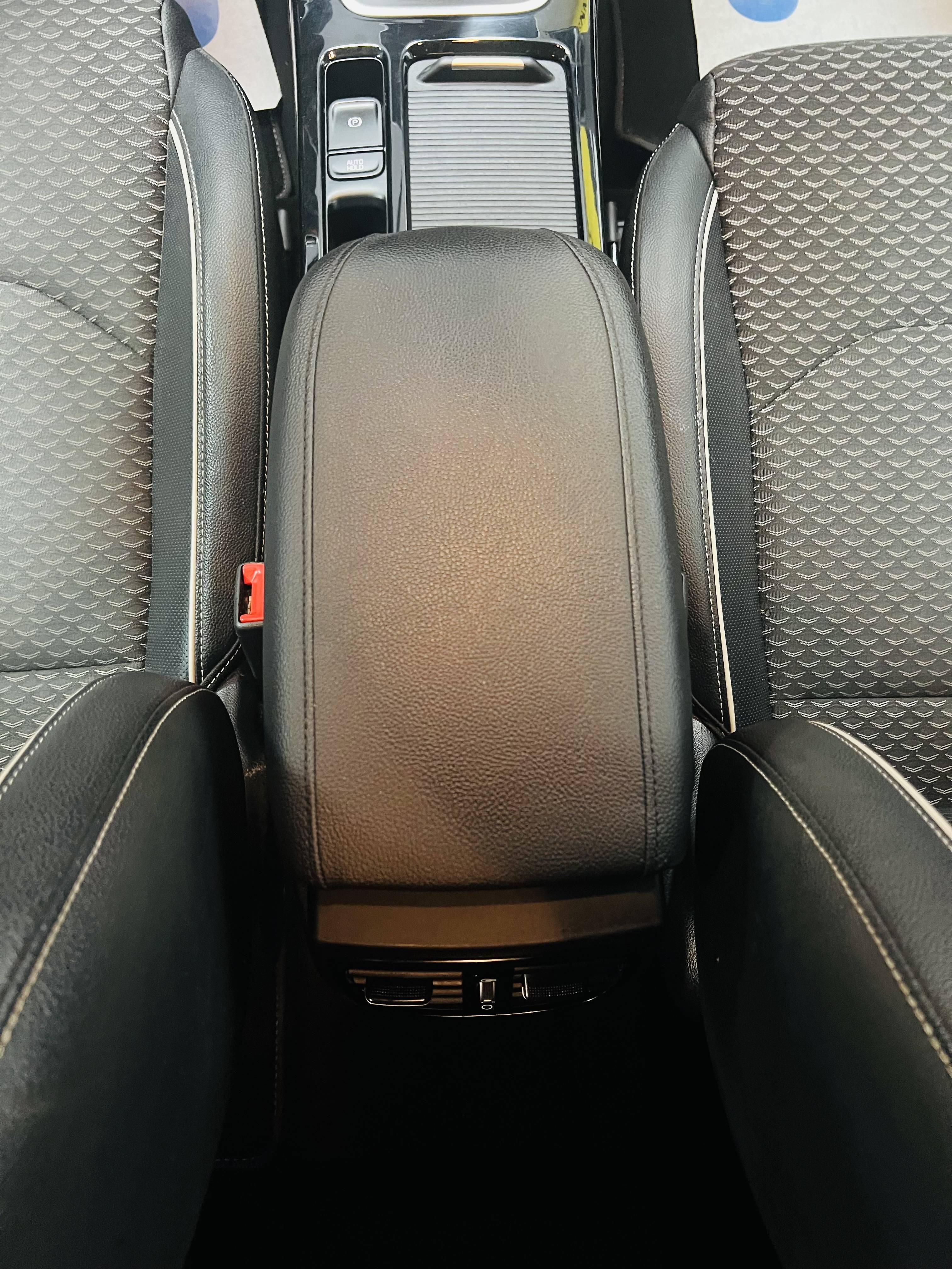 KIA X-CEED