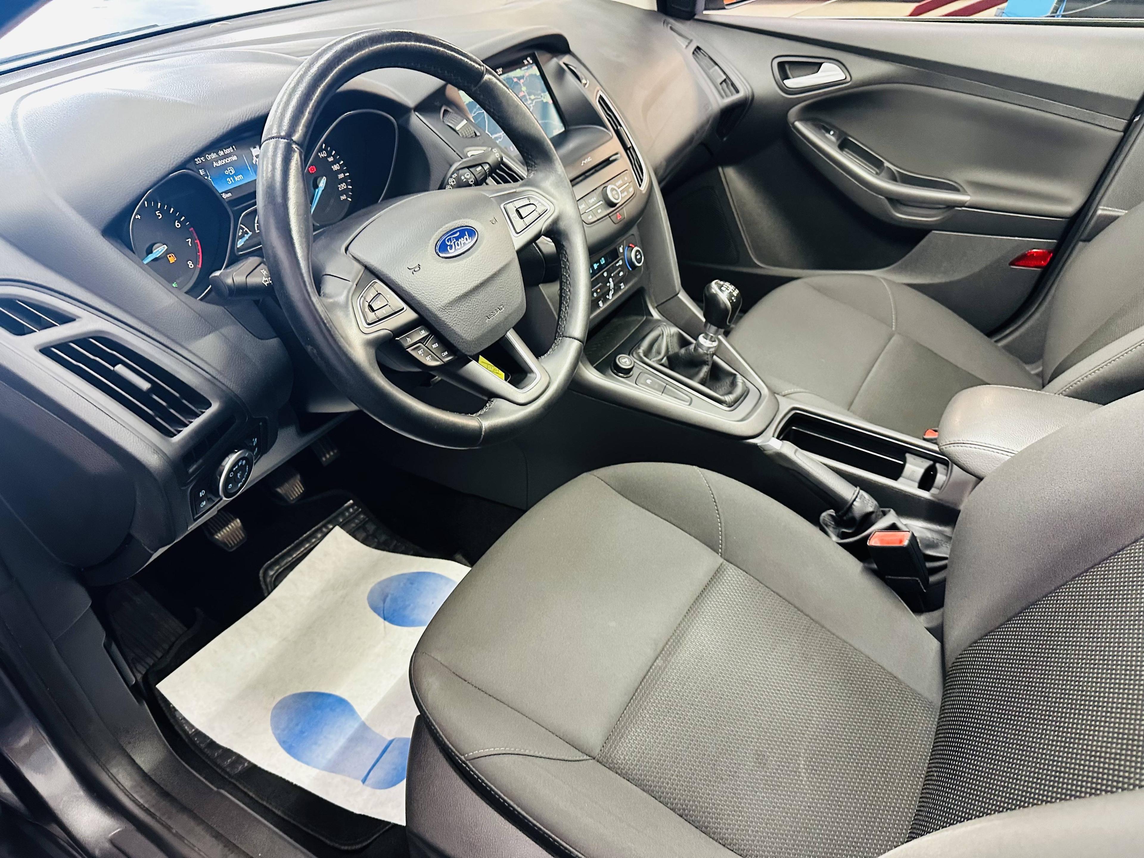 FORD FOCUS