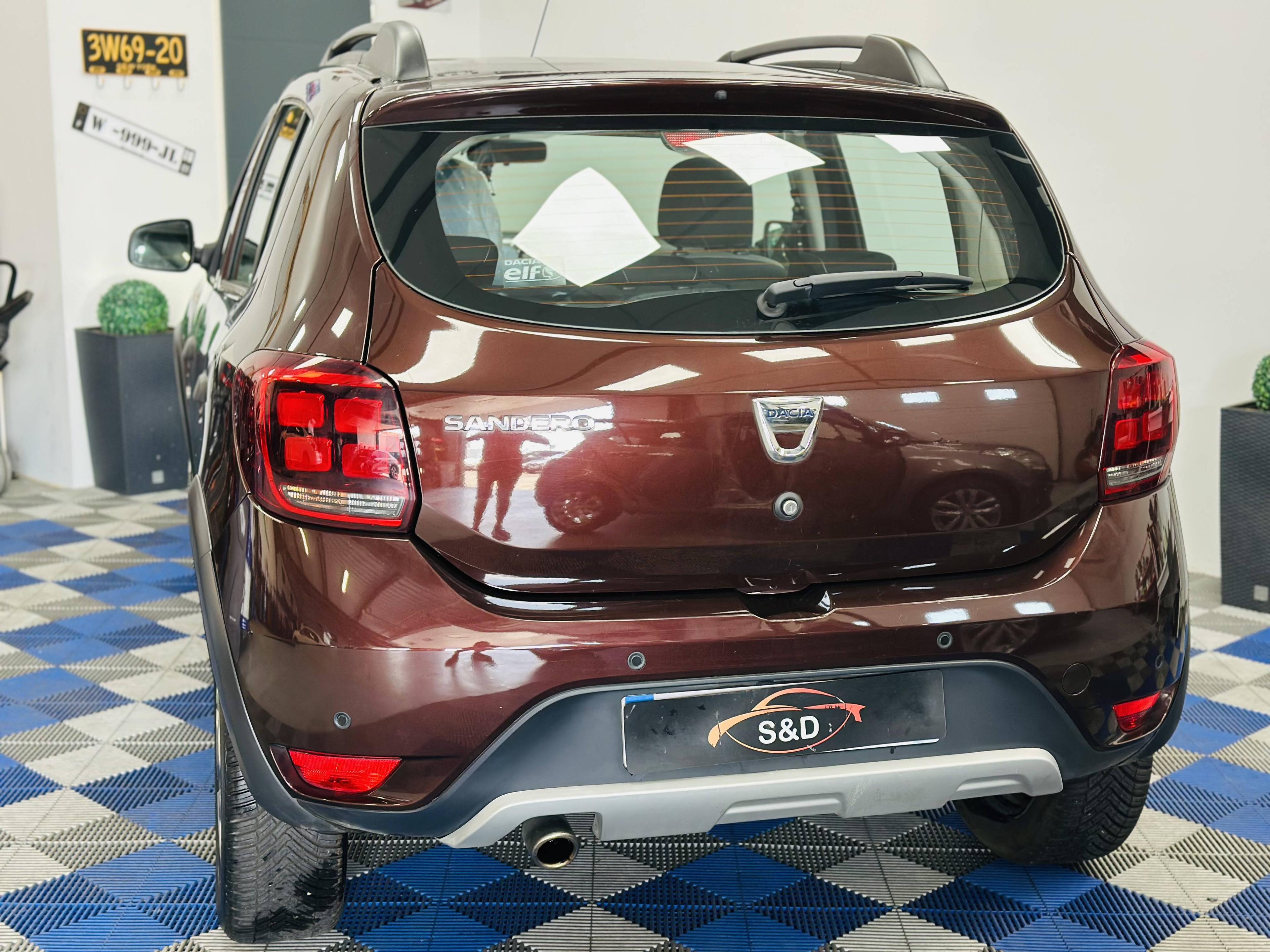 DACIA SANDERO