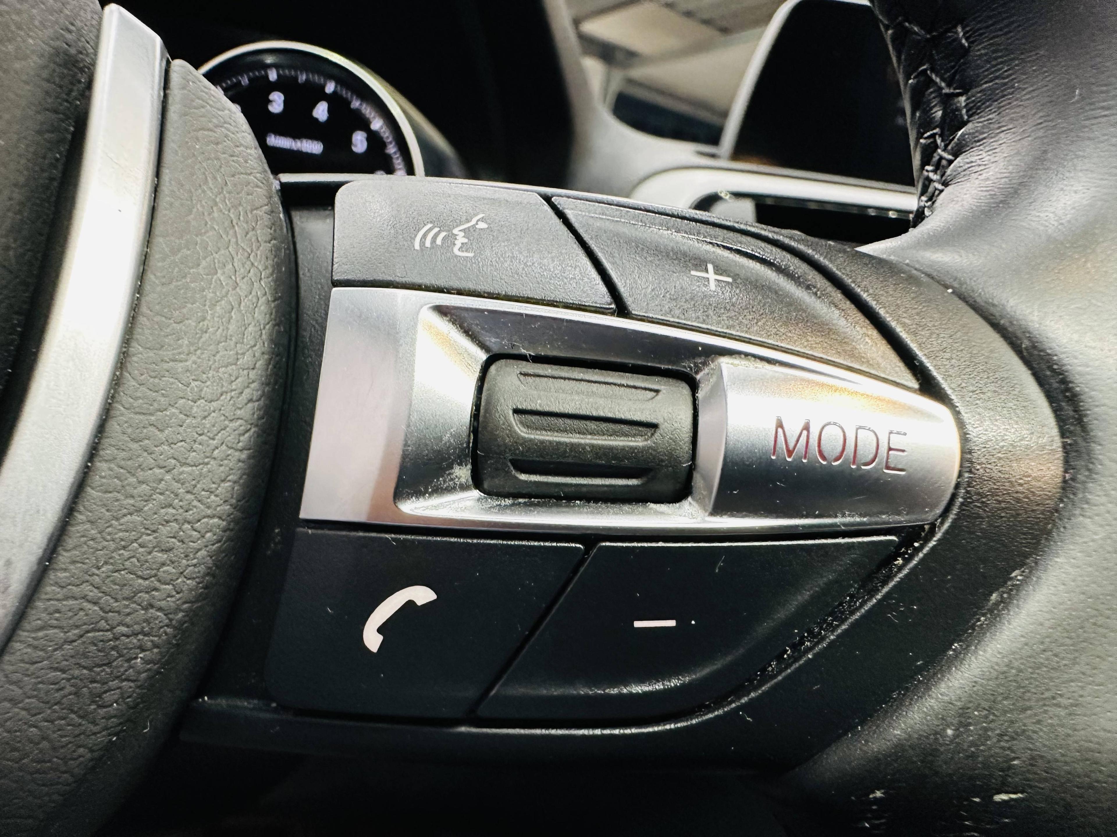BMW SÉRIE 1