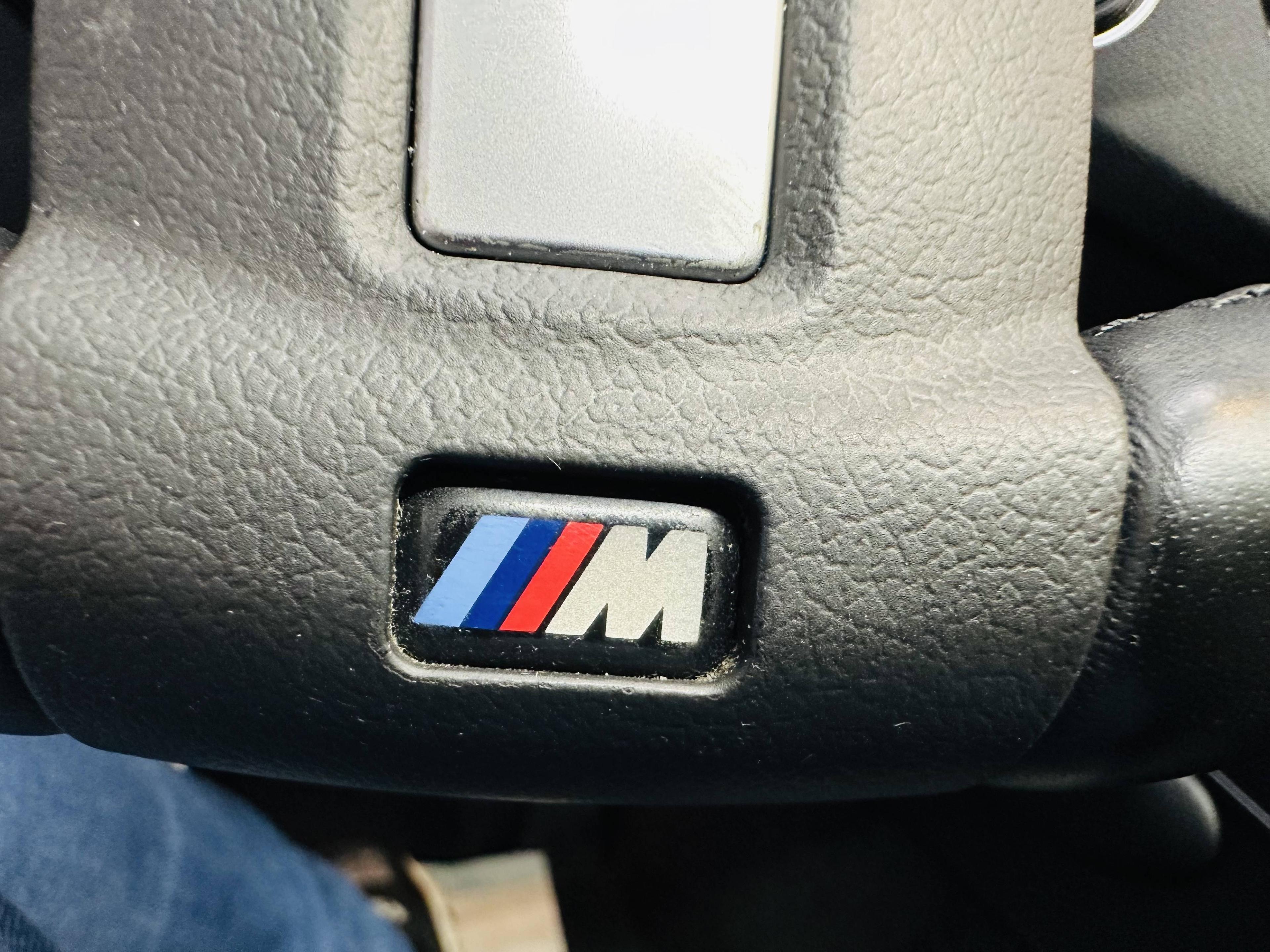 BMW SÉRIE 1