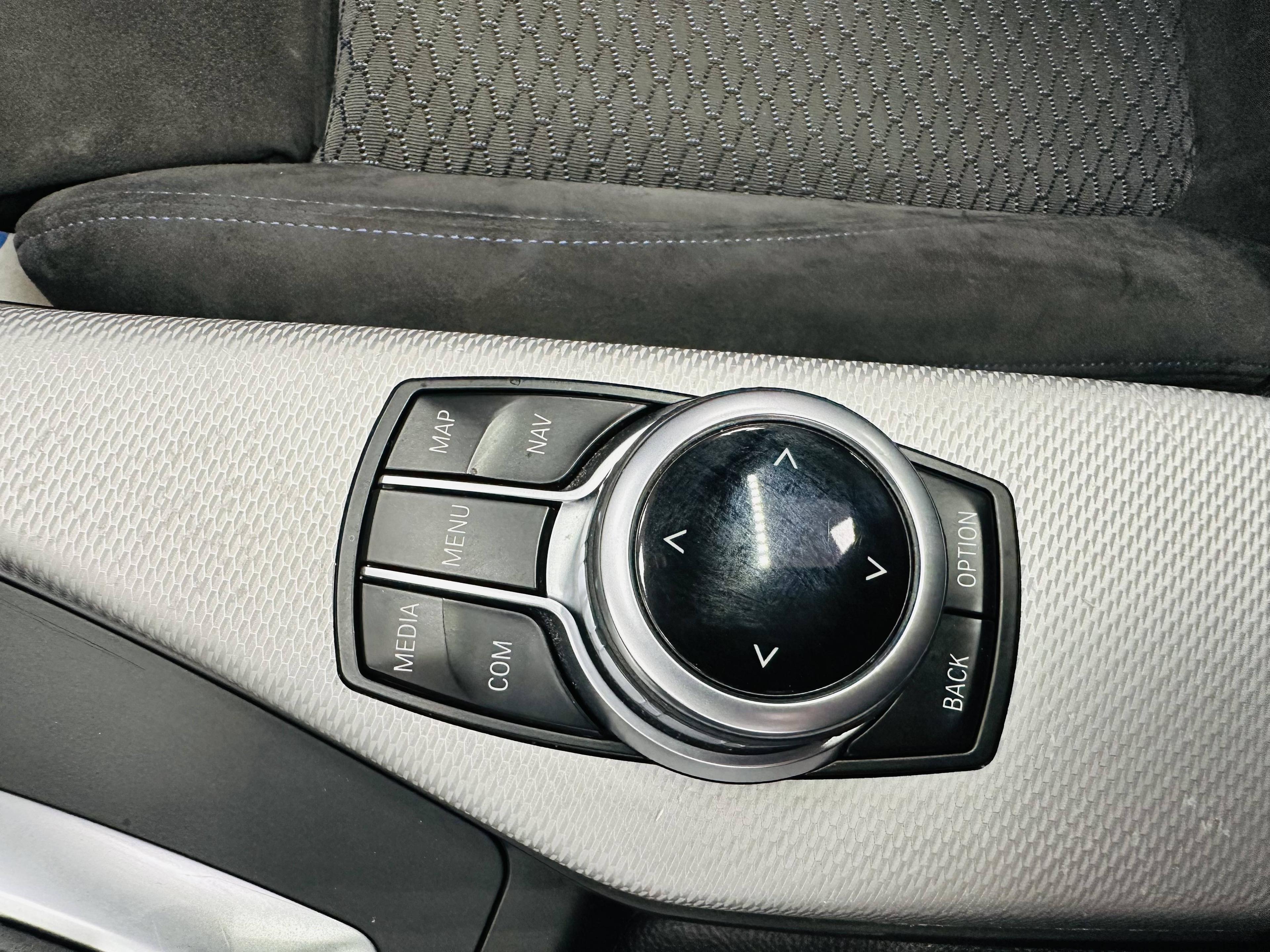 BMW SÉRIE 1