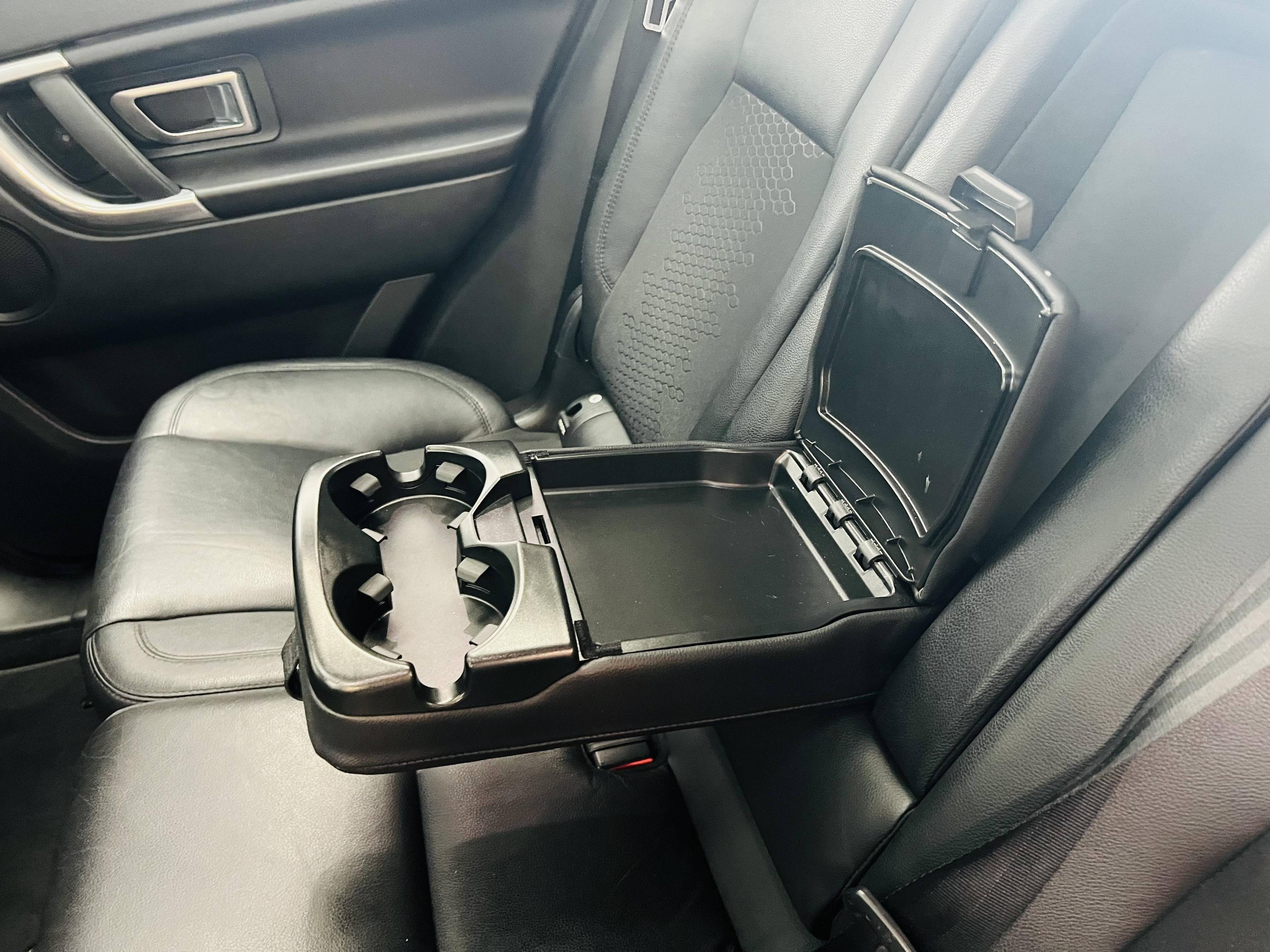 LAND-ROVER DISCOVERY SPORT