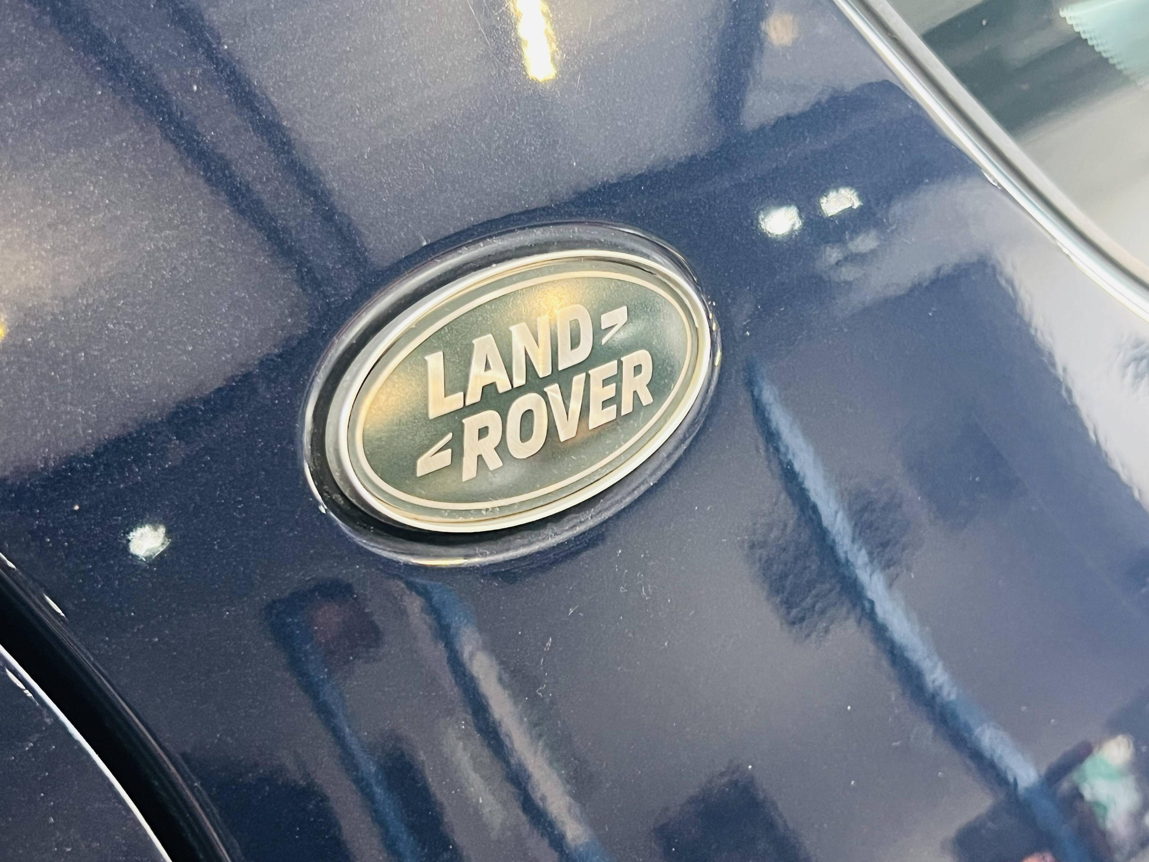 LAND-ROVER DISCOVERY SPORT