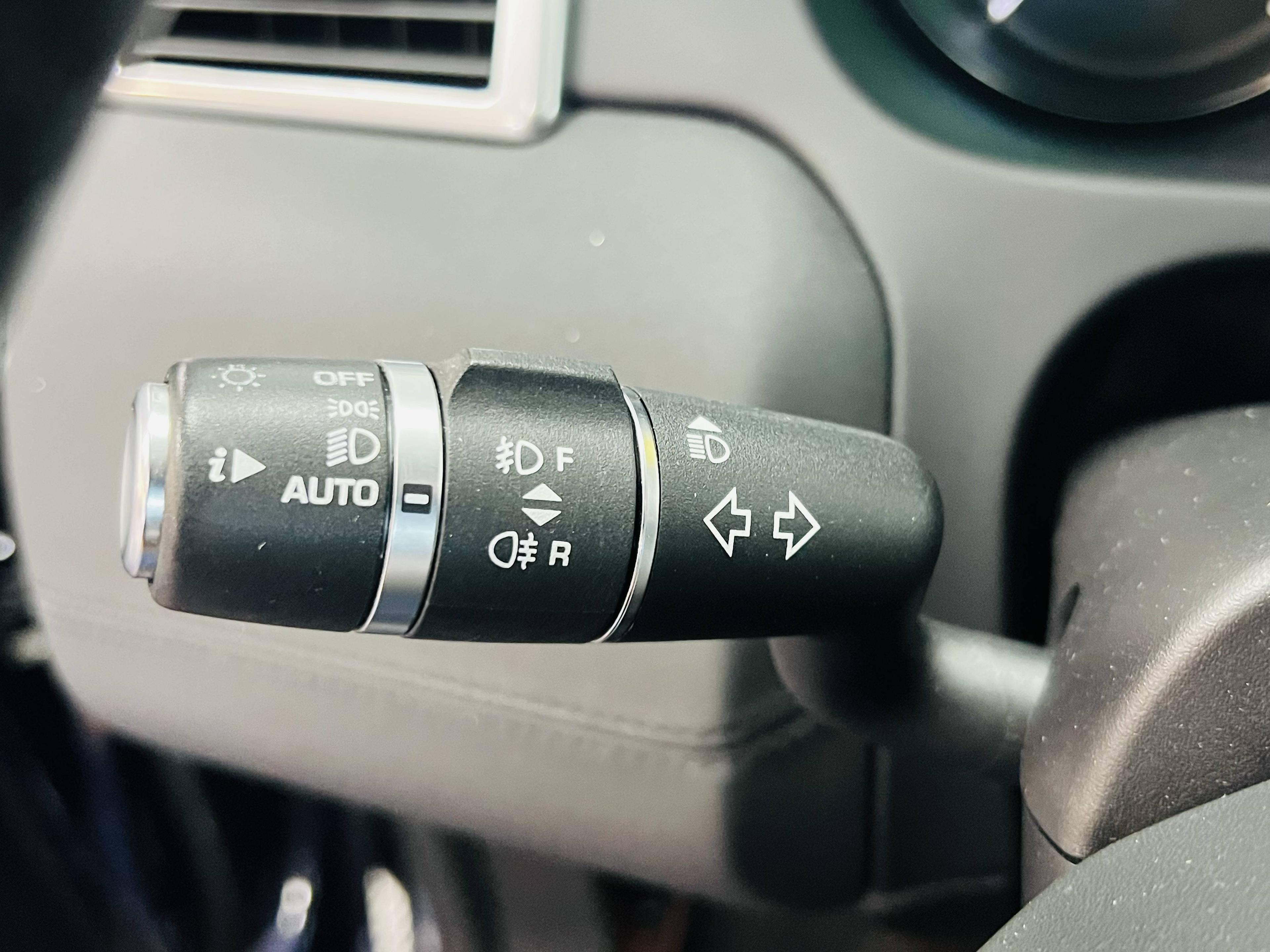 LAND-ROVER DISCOVERY SPORT