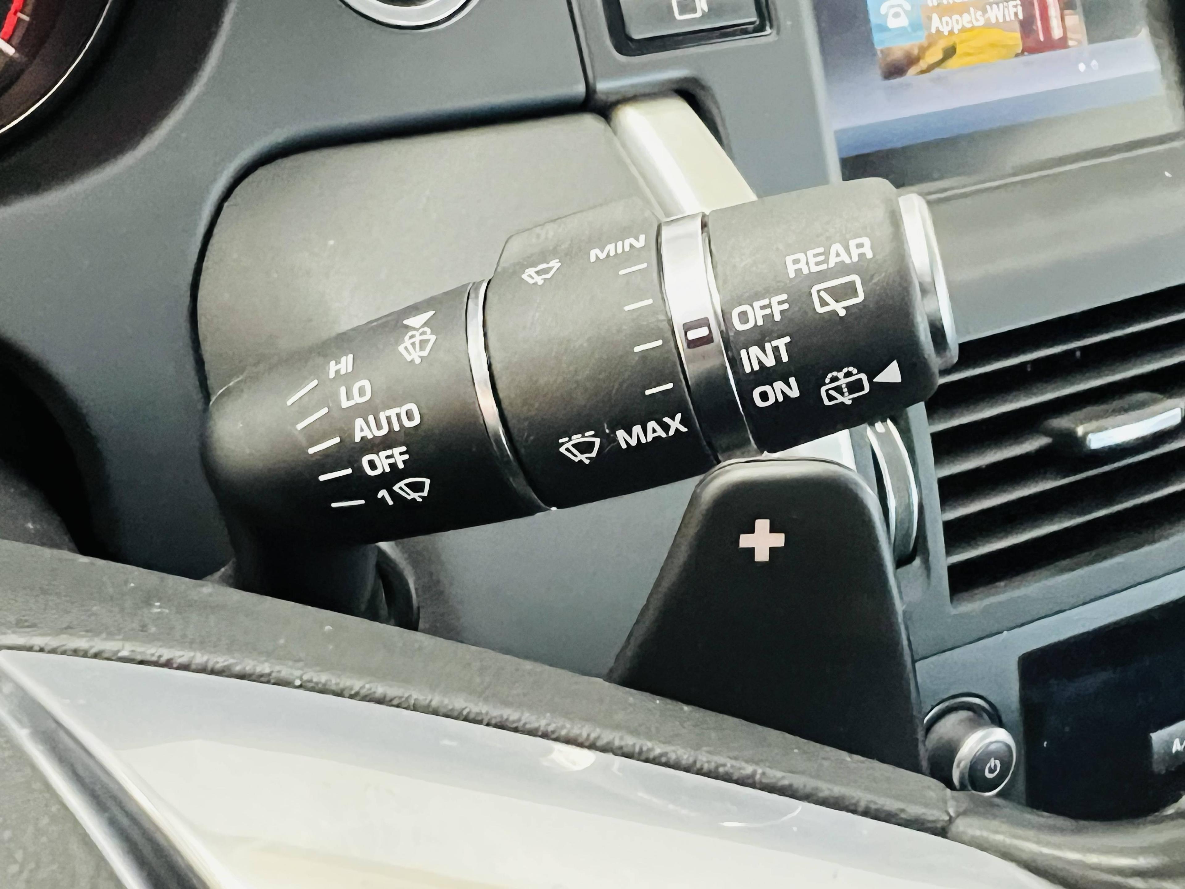 LAND-ROVER DISCOVERY SPORT