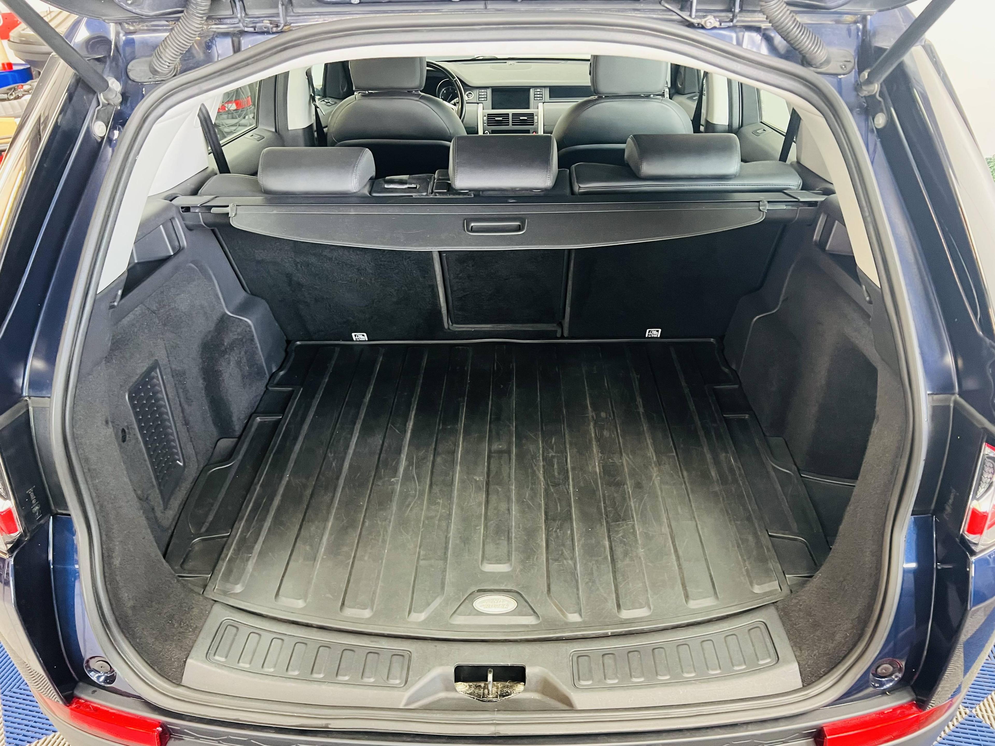 LAND-ROVER DISCOVERY SPORT