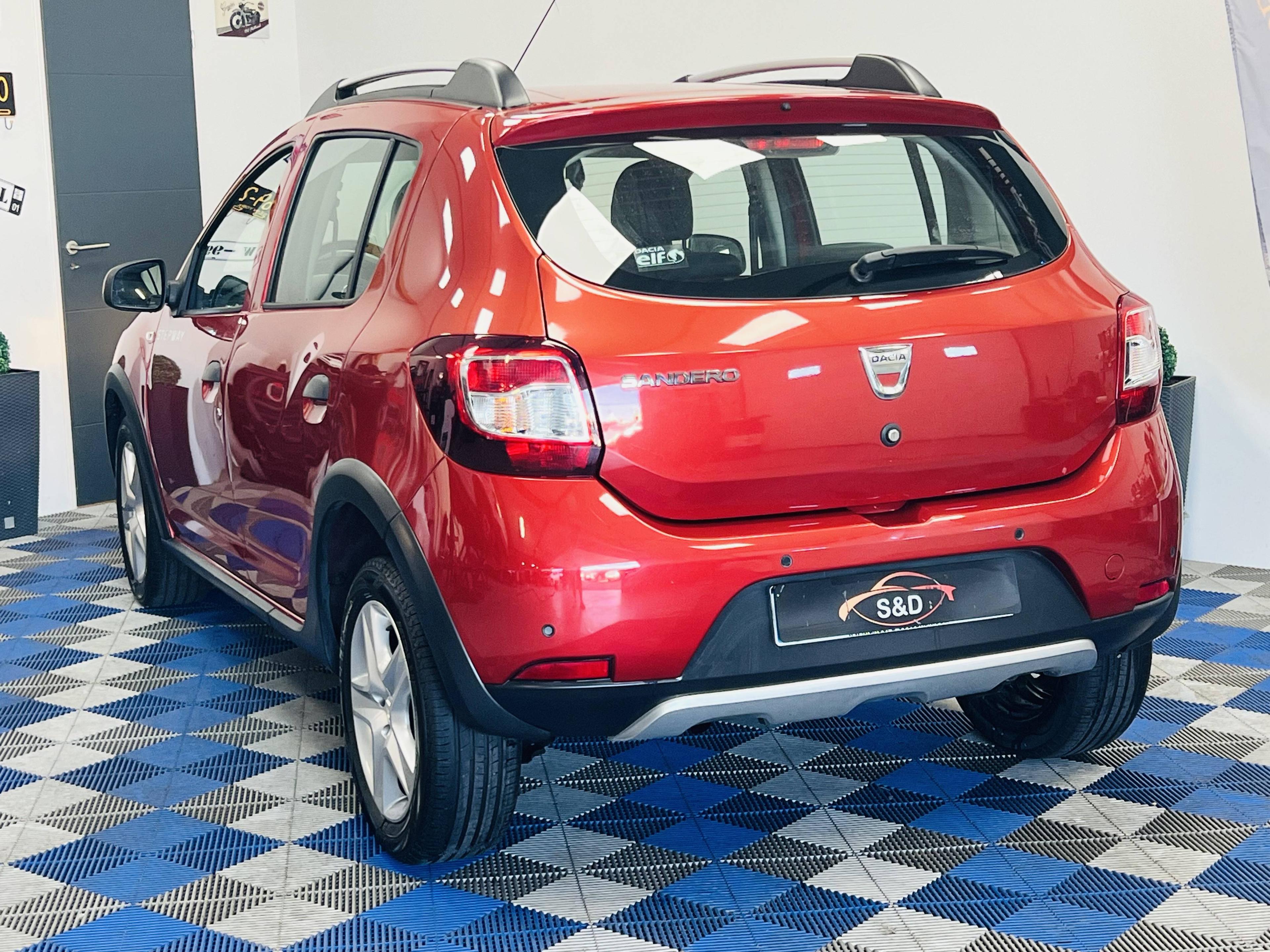 DACIA SANDERO