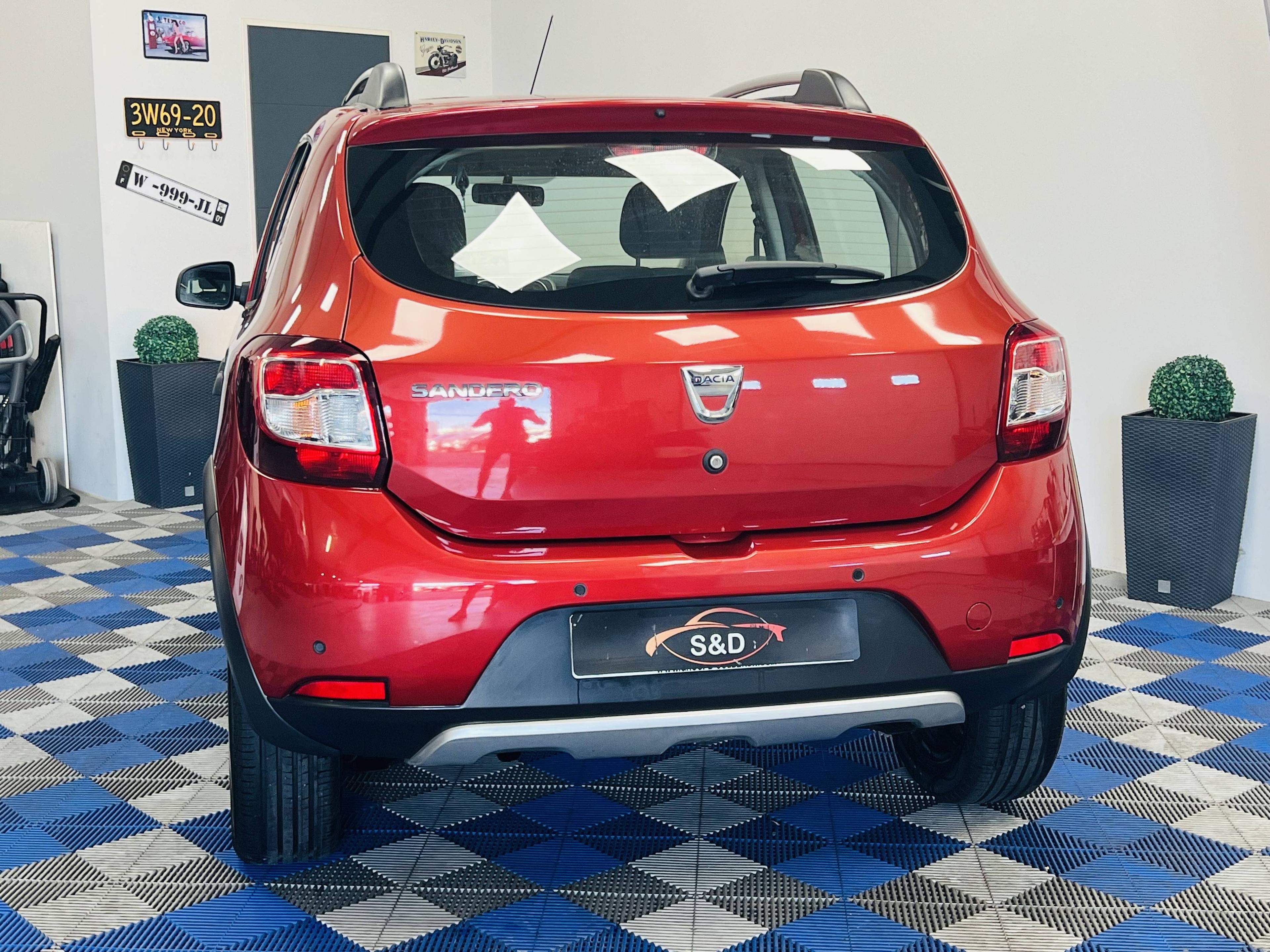 DACIA SANDERO