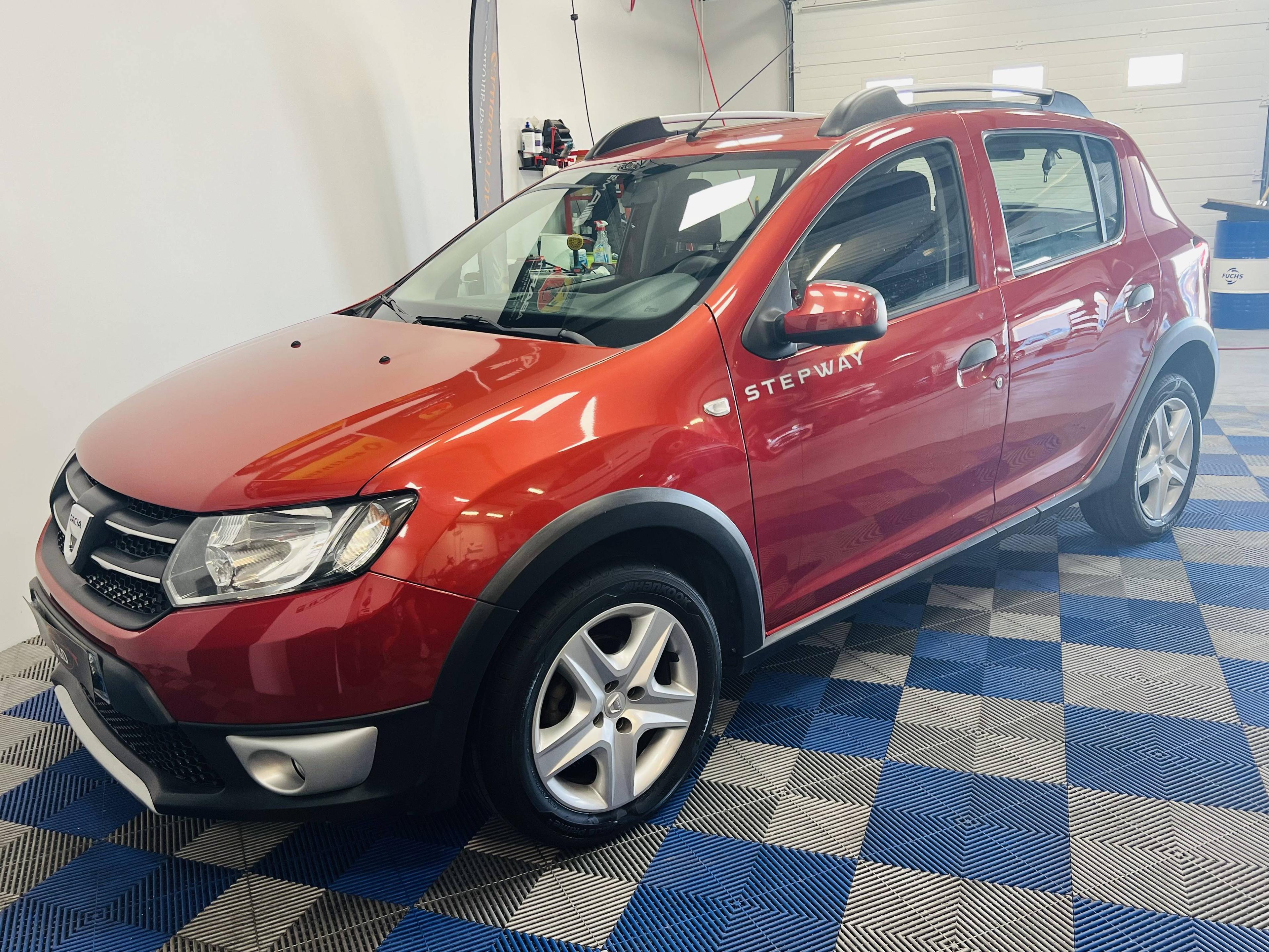 DACIA SANDERO