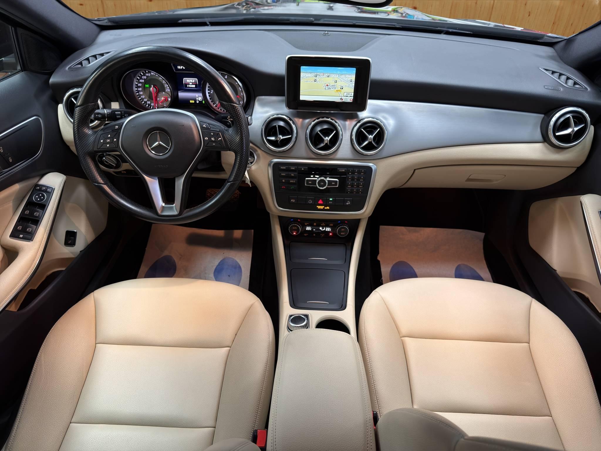 MERCEDES-BENZ CLASSE GLA
