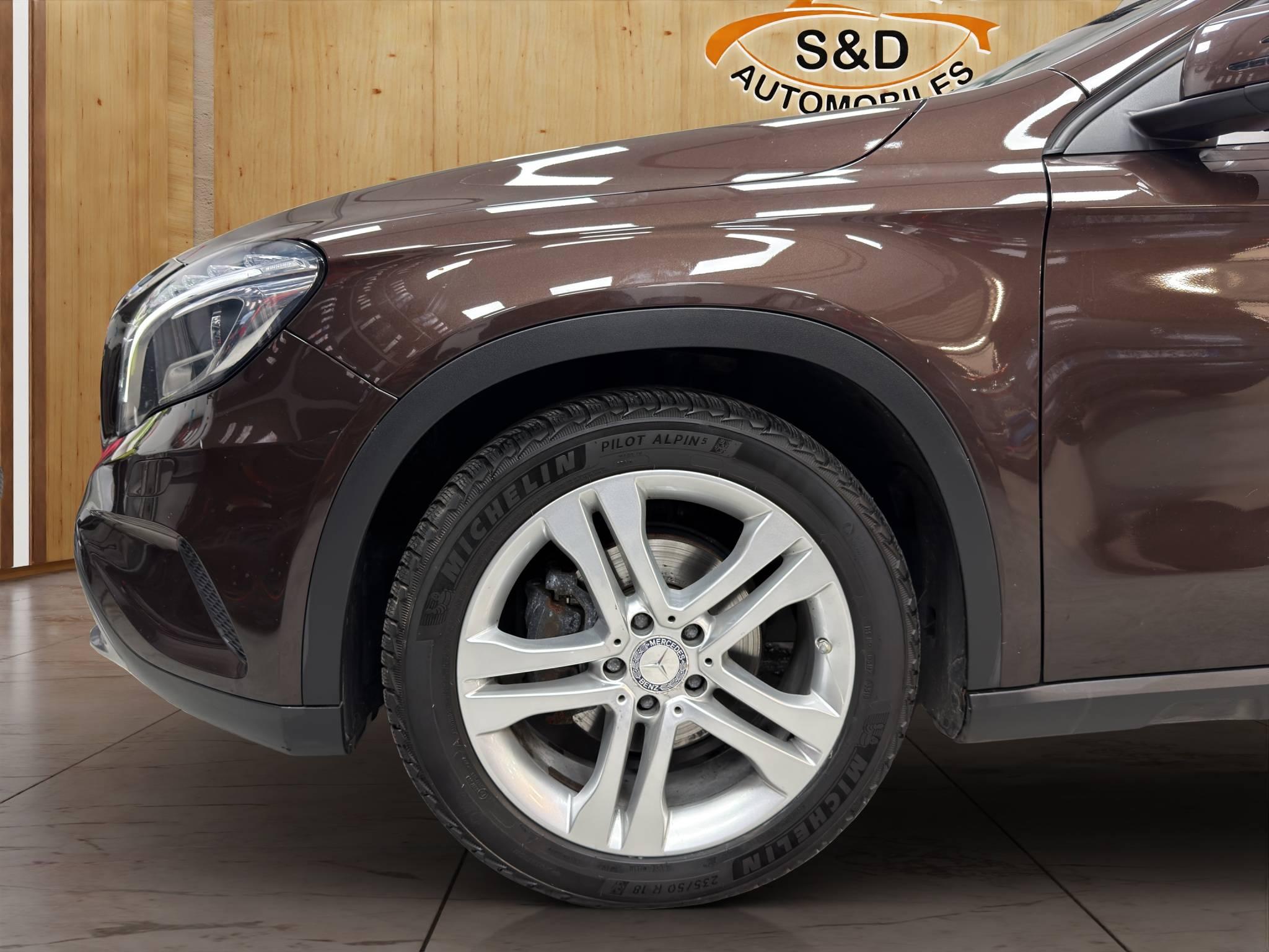 MERCEDES-BENZ CLASSE GLA
