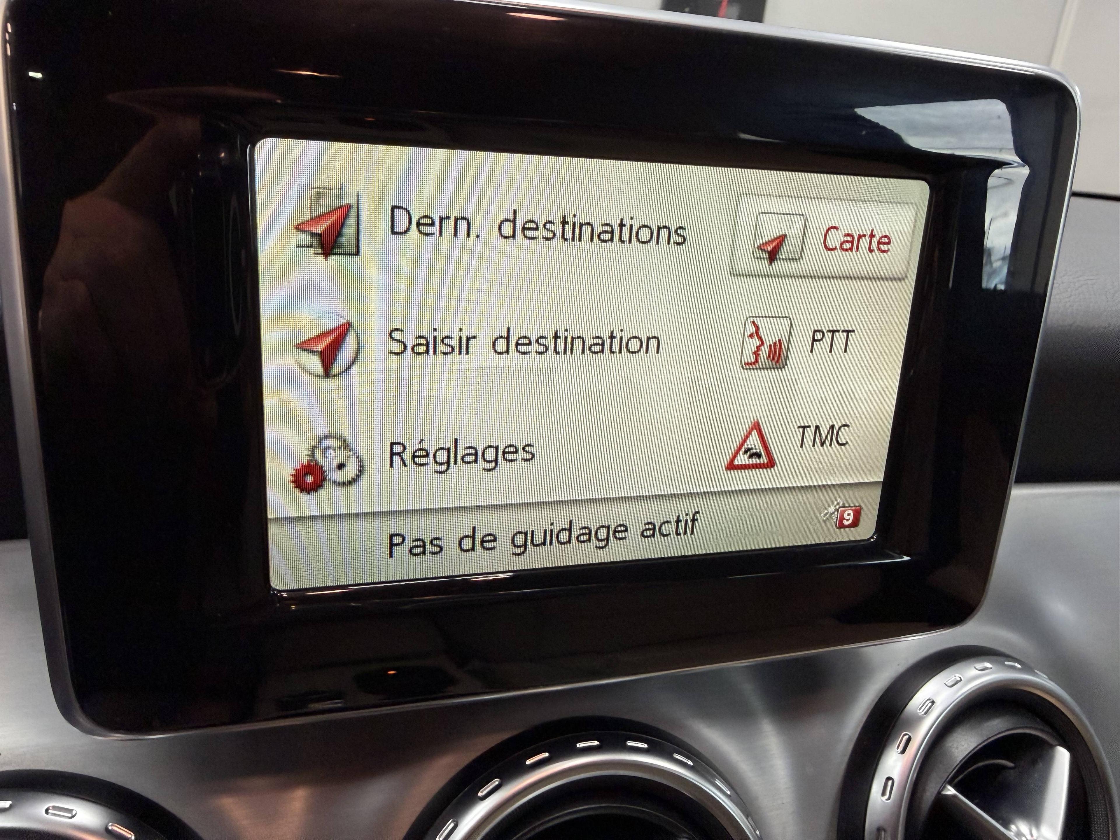 MERCEDES-BENZ CLASSE GLA