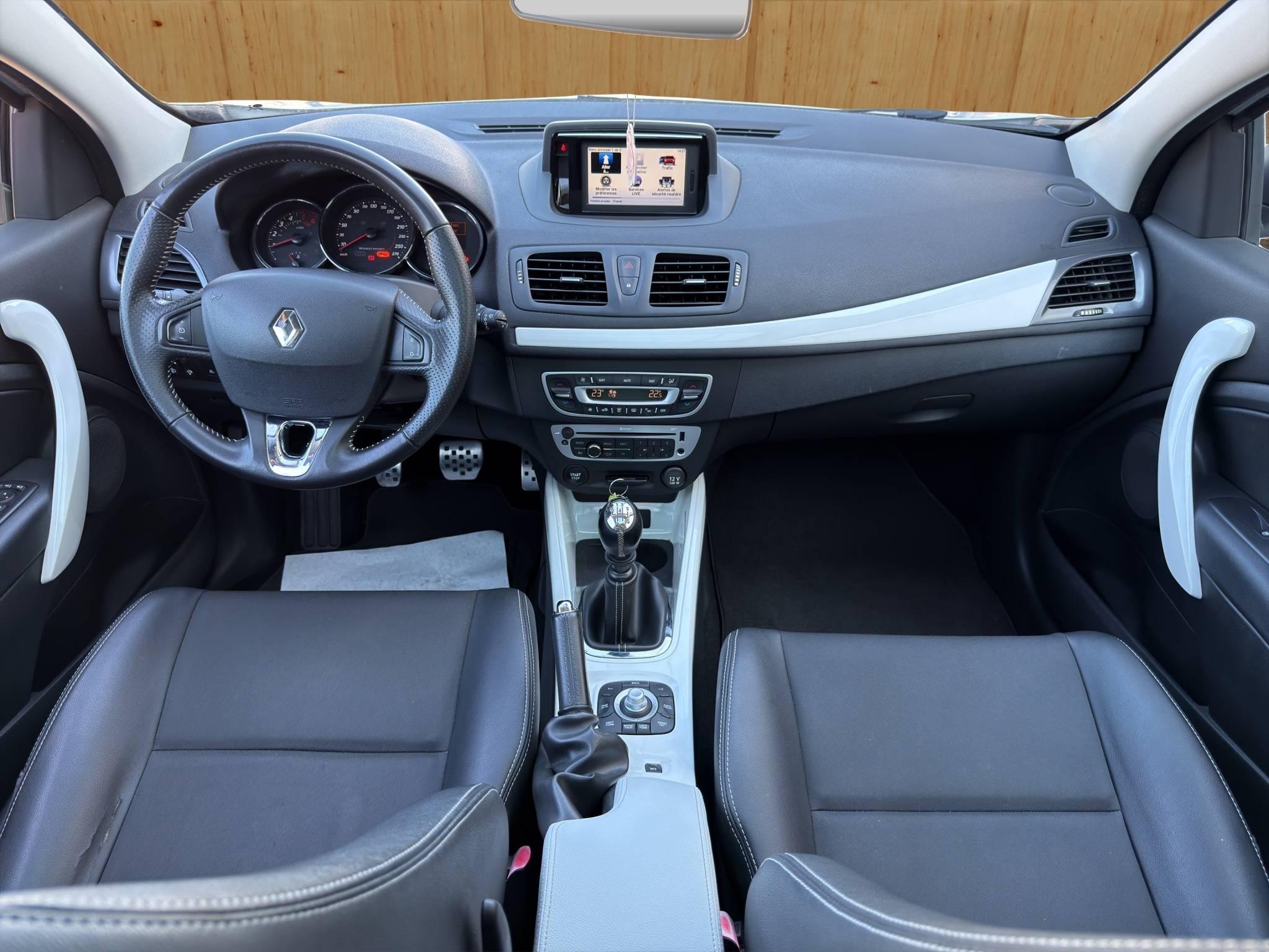 RENAULT MEGANE