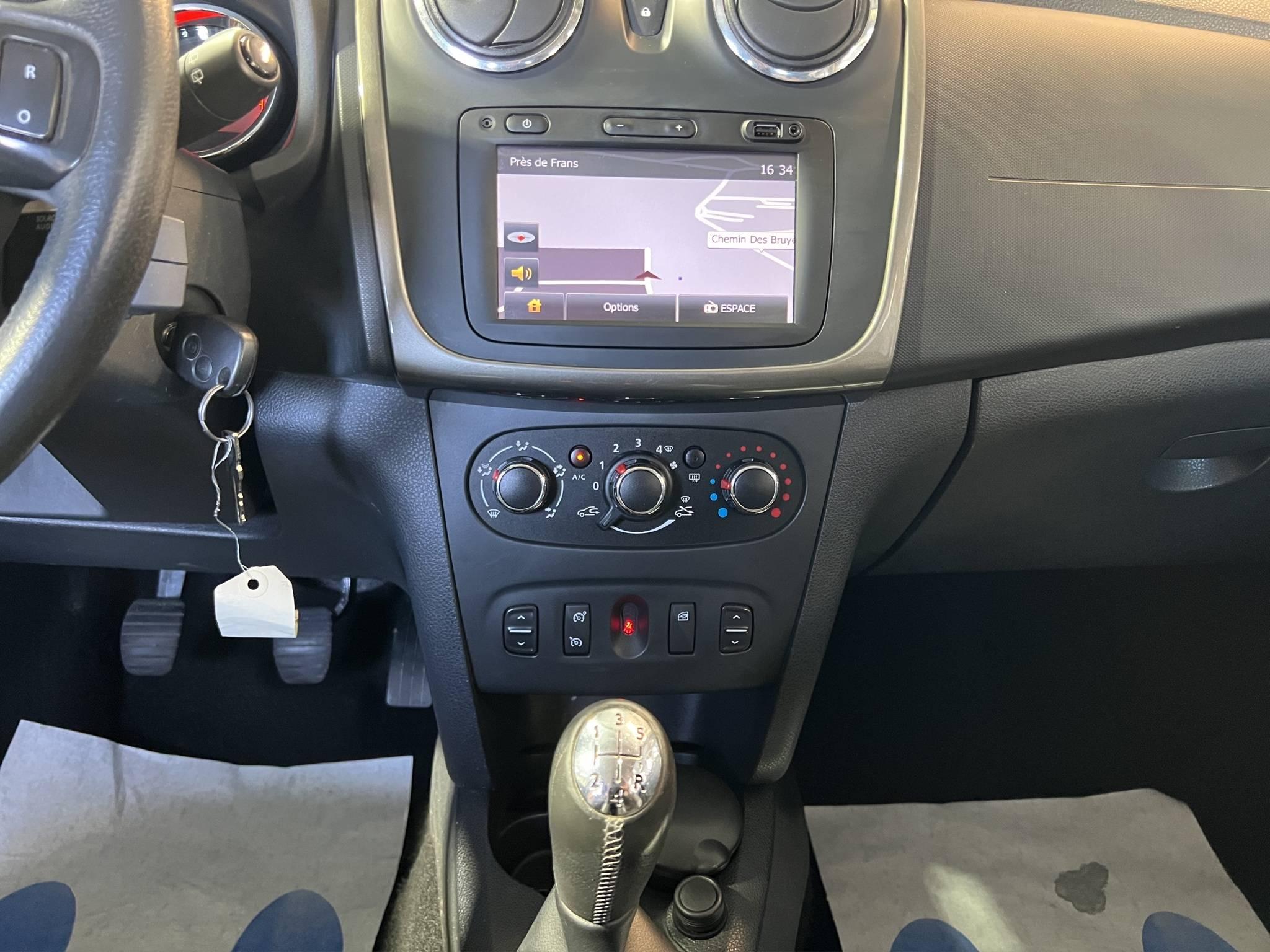 DACIA SANDERO