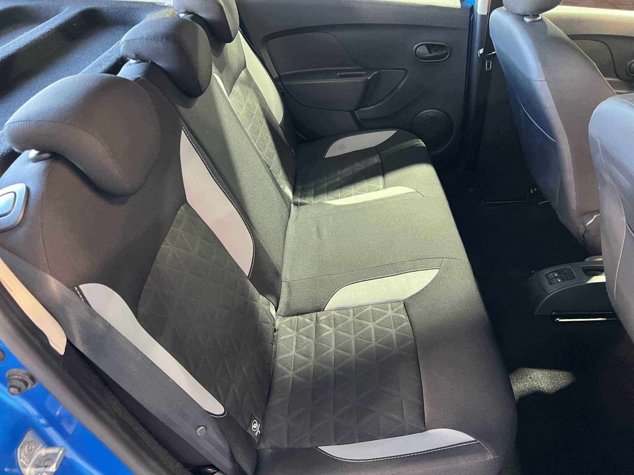 DACIA SANDERO