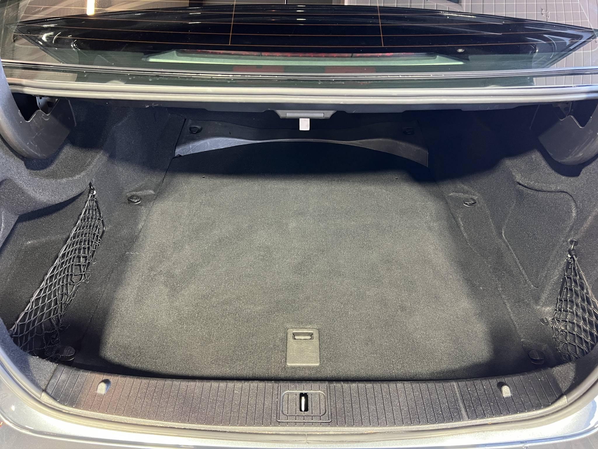 MERCEDES-BENZ CLASSE E