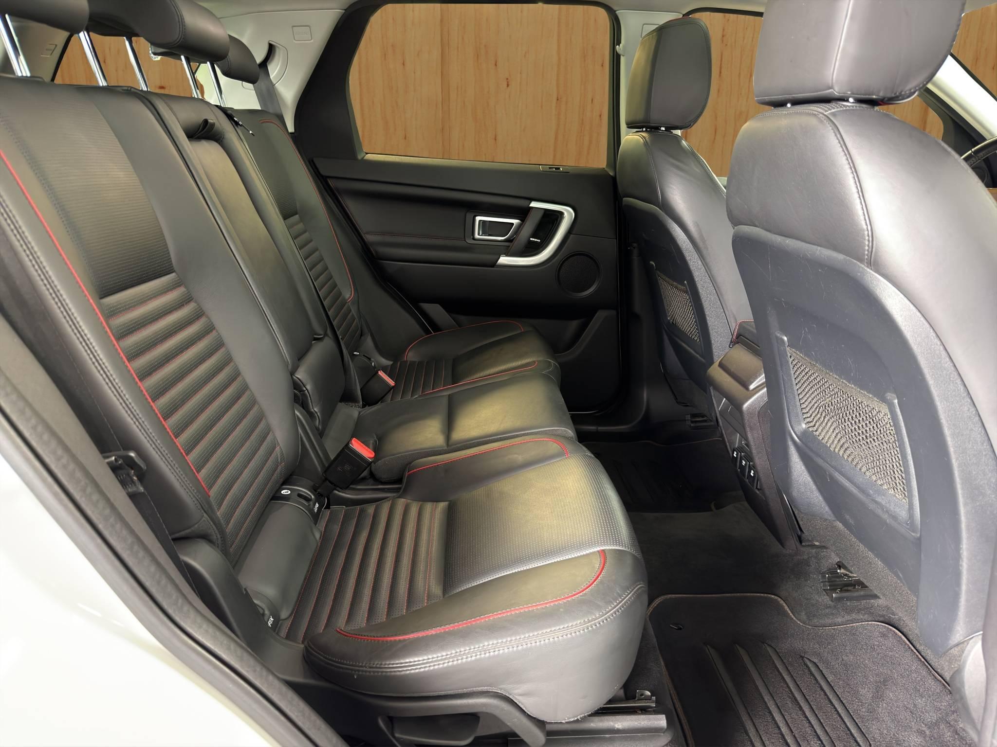 LAND-ROVER DISCOVERY SPORT