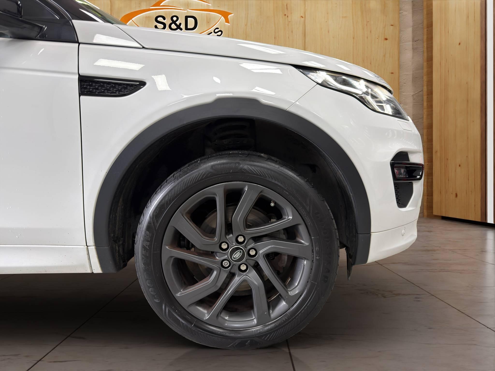 LAND-ROVER DISCOVERY SPORT