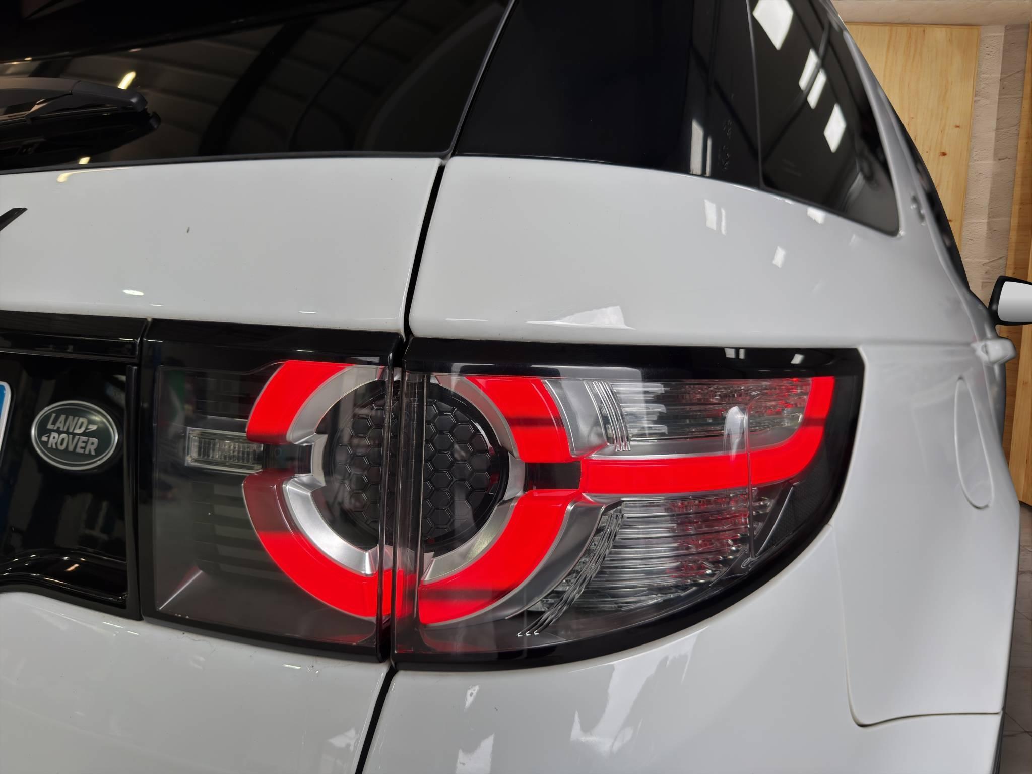 LAND-ROVER DISCOVERY SPORT