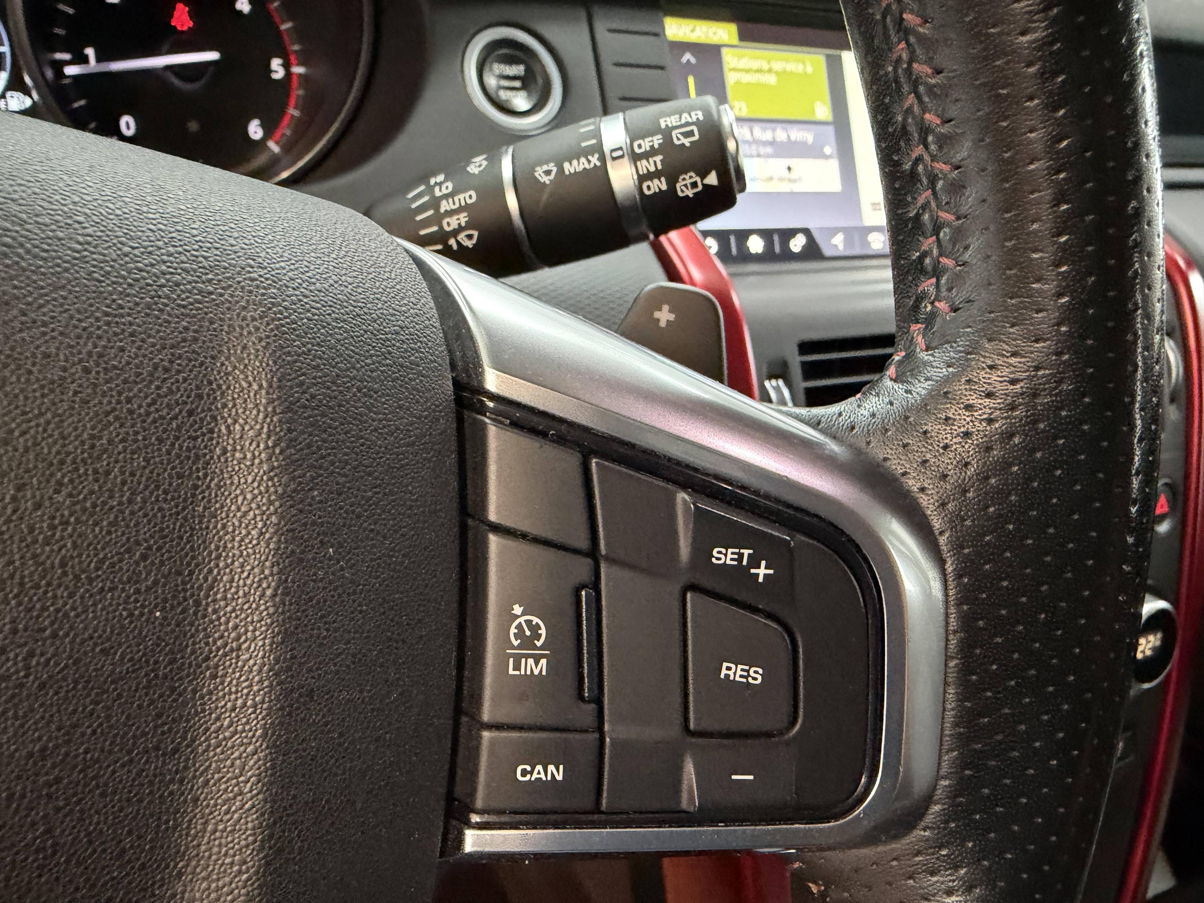 LAND-ROVER DISCOVERY SPORT