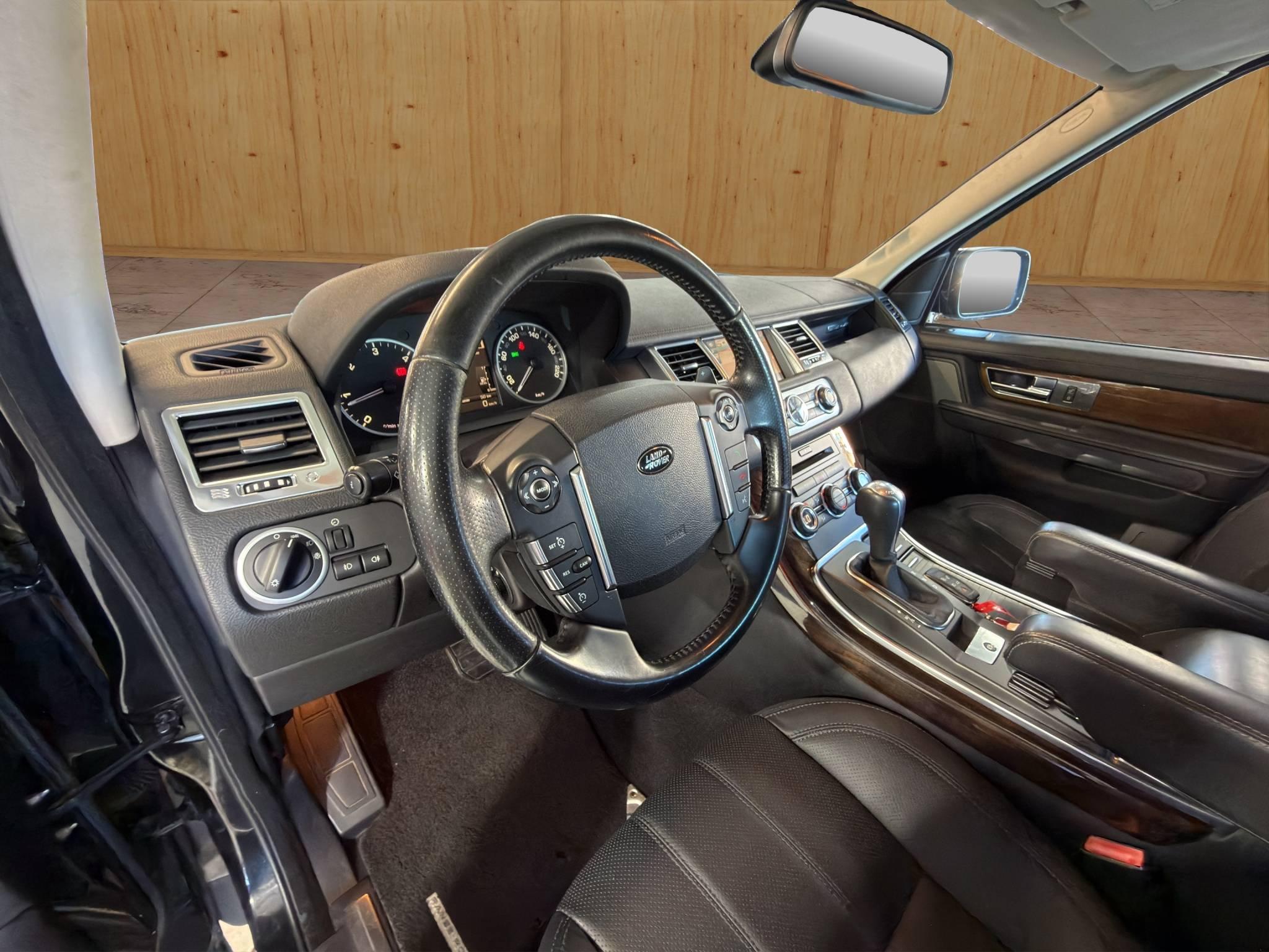 LAND-ROVER RANGE ROVER SPORT