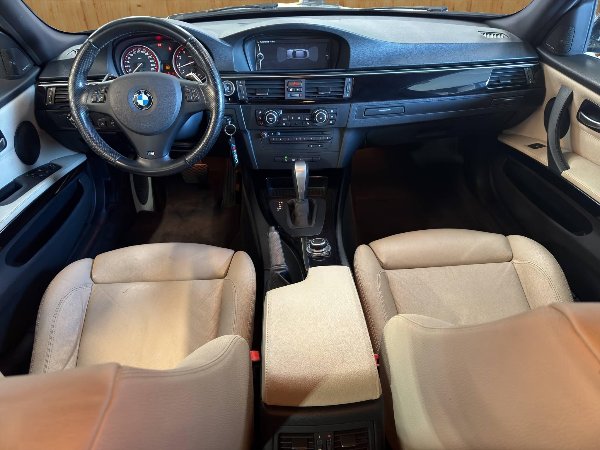 BMW SÉRIE 3