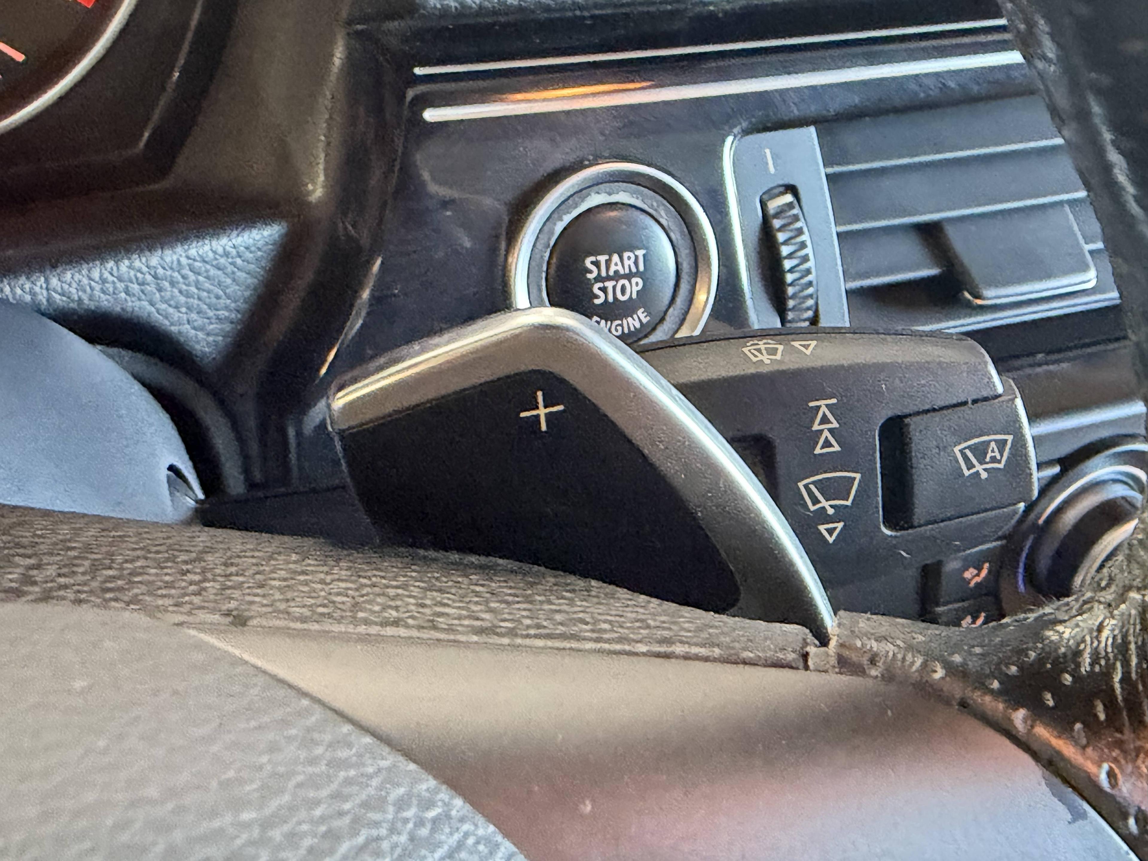 BMW SÉRIE 3